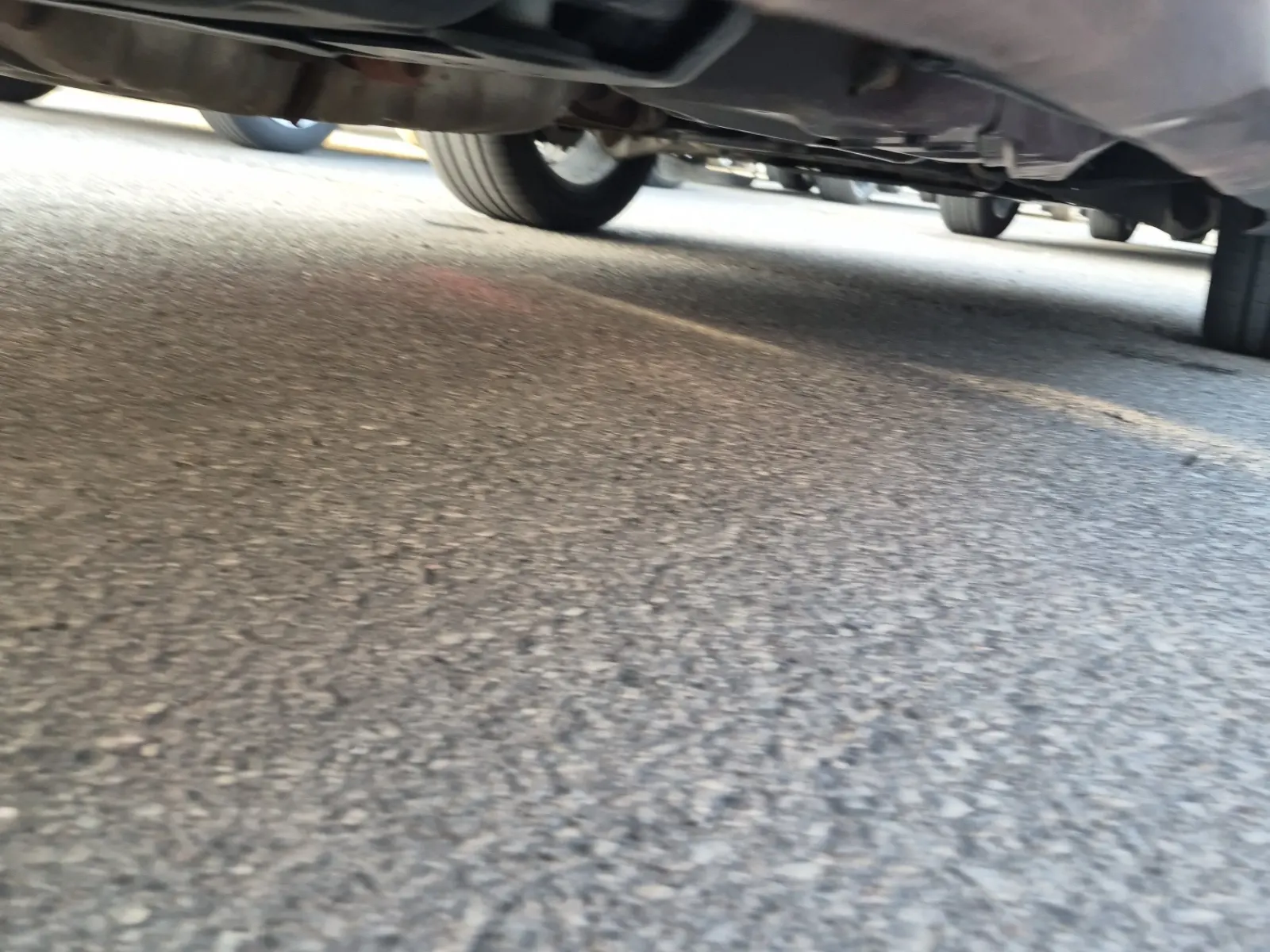 Undercarriage - Passenger Photo