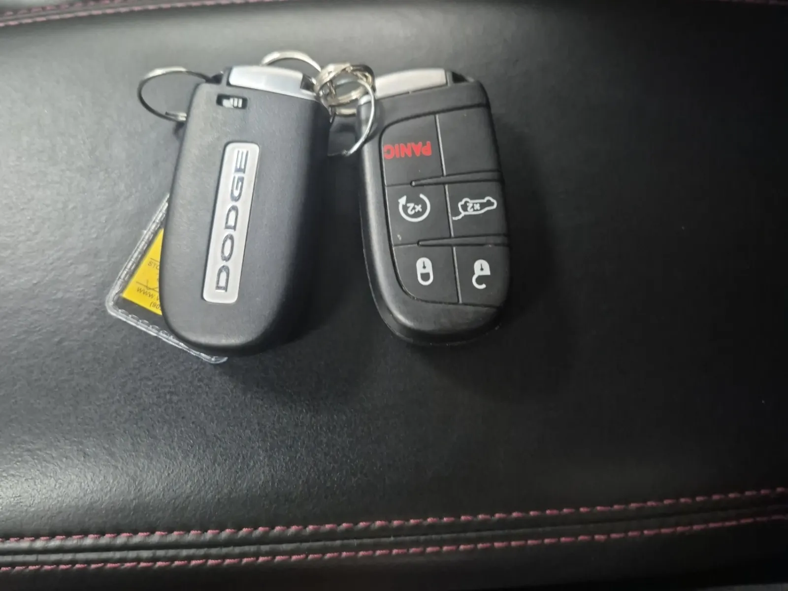 Keys/Fobs/Manual Photo