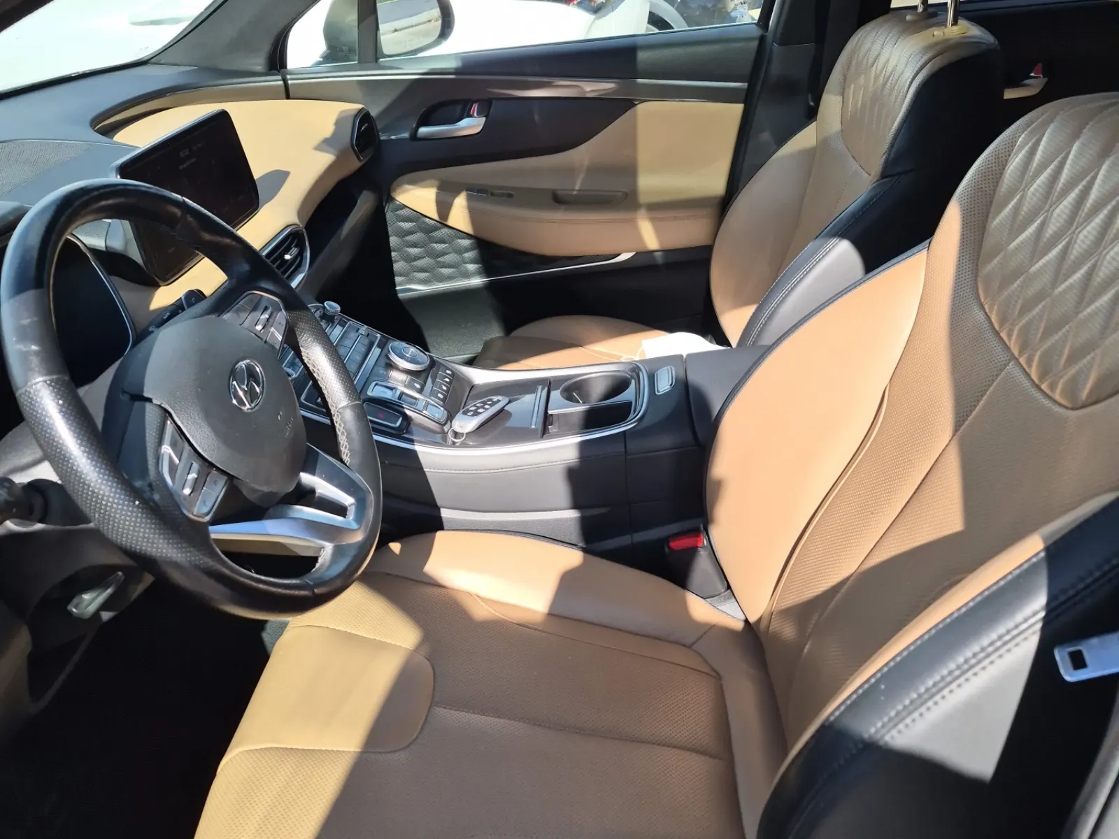 Front Interior Photo