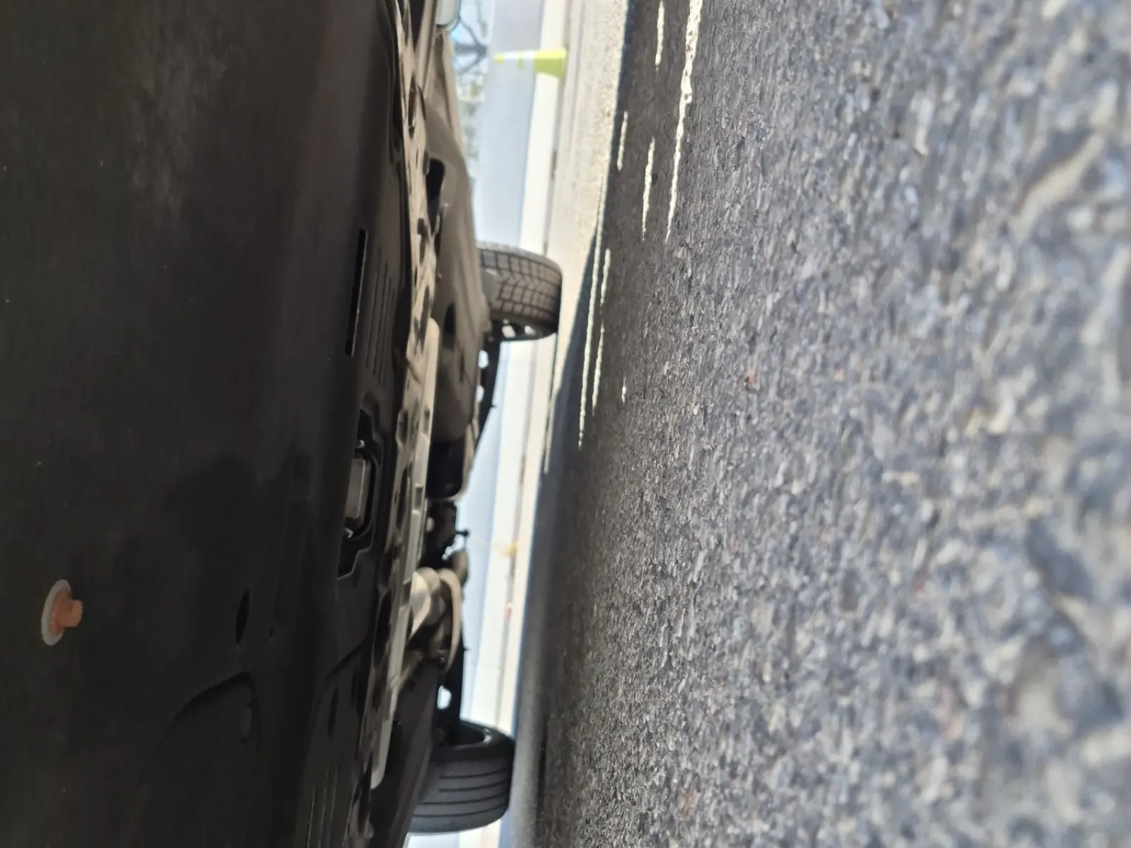 Undercarriage - Front Photo
