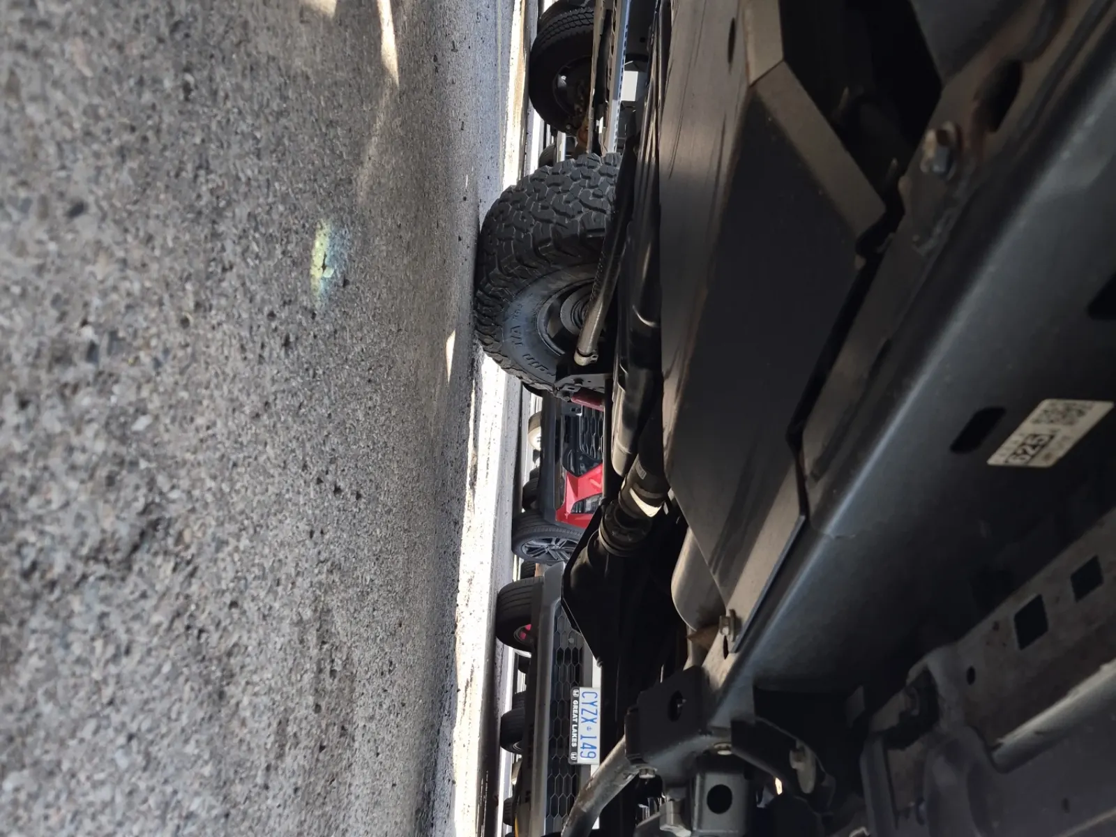 Undercarriage - Driver Photo