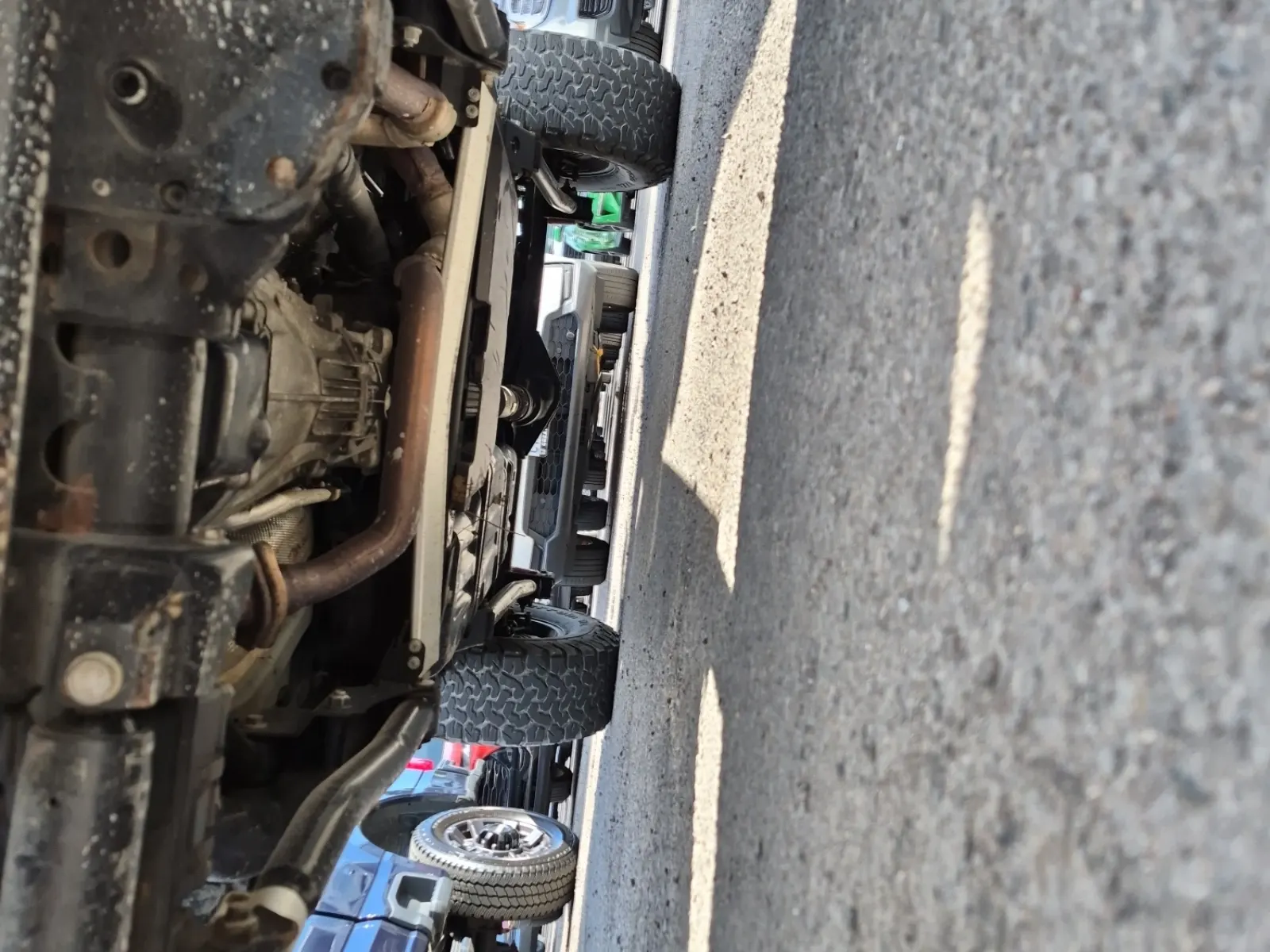 Undercarriage - Front Photo