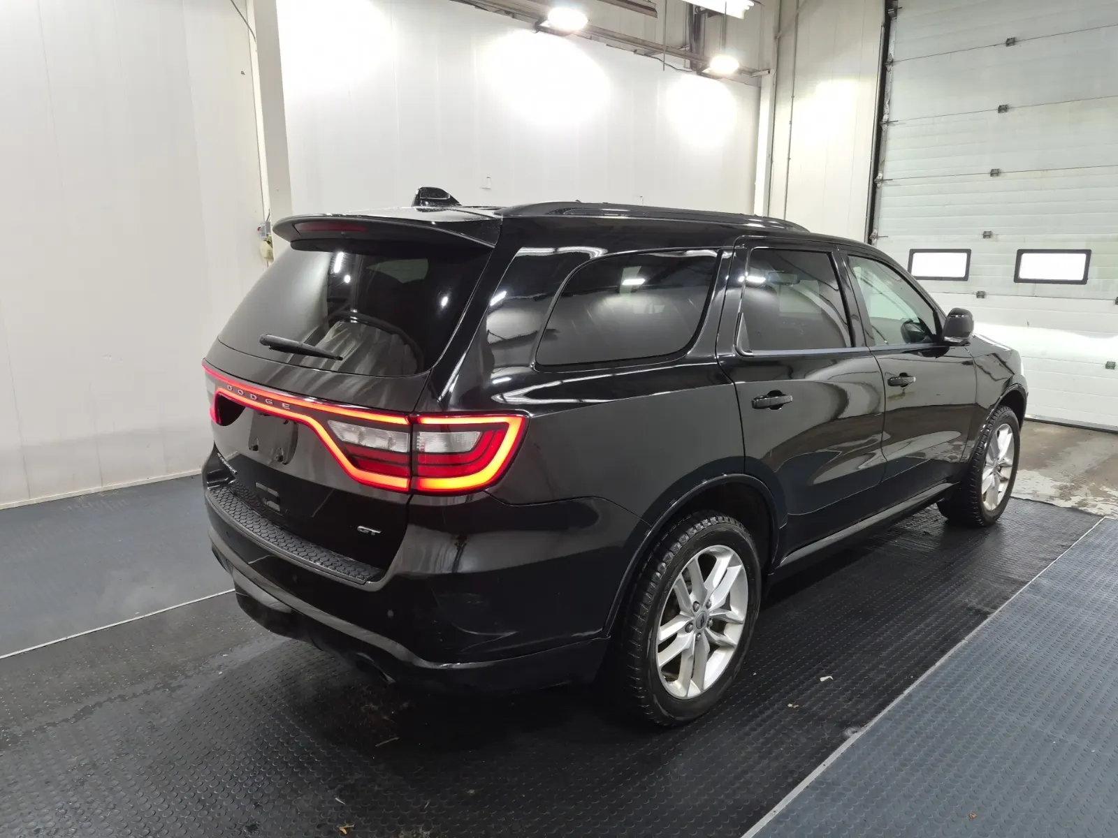 Passenger Rear 3/4 Photo