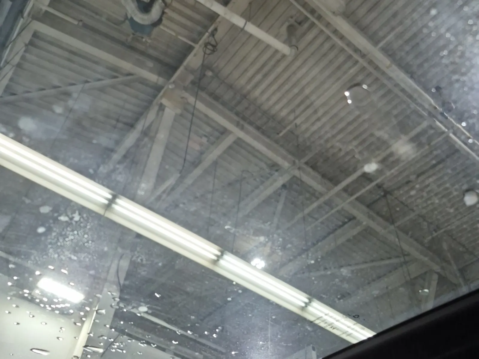 Interior Roof Photo