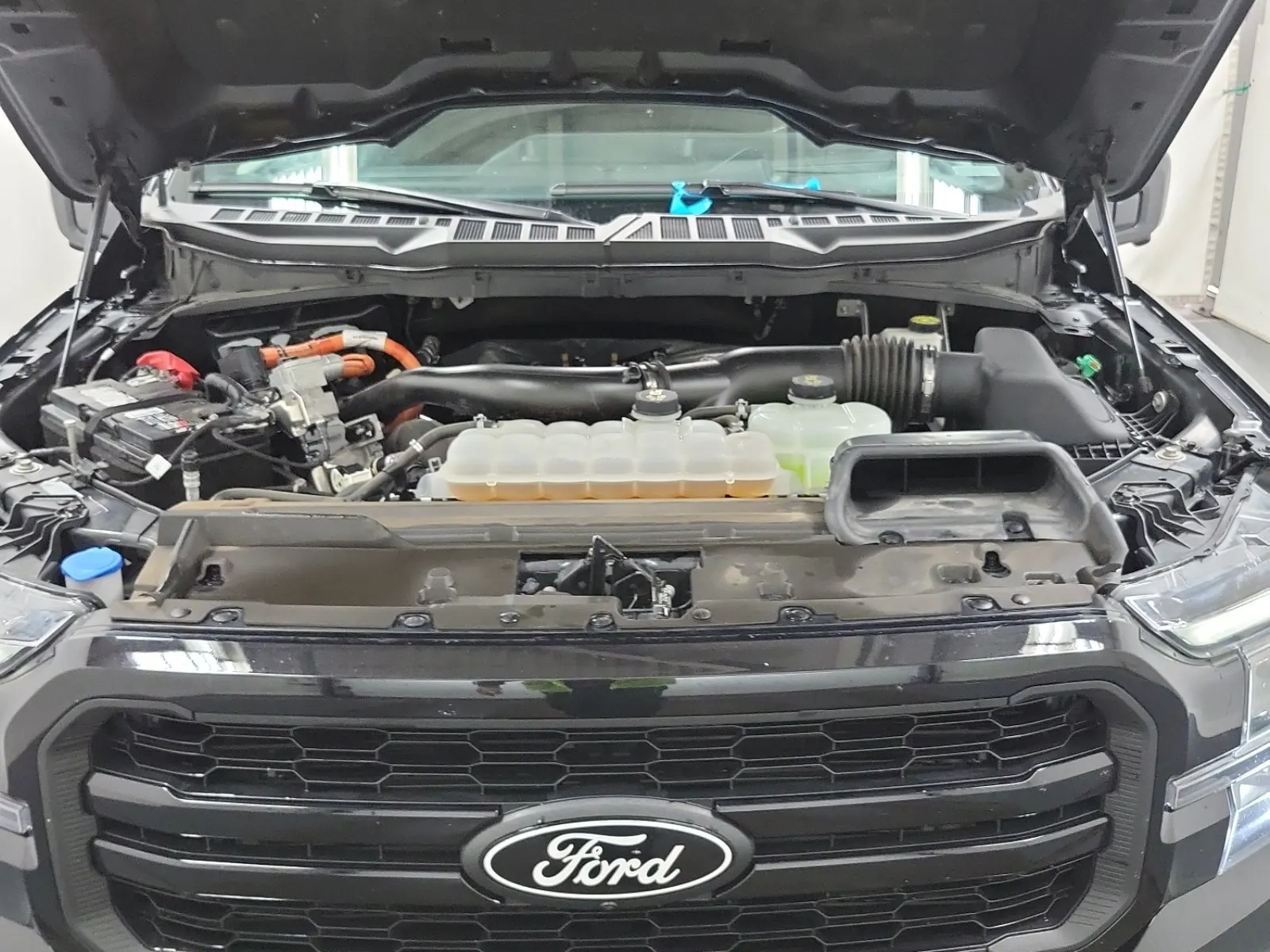 Engine Photo