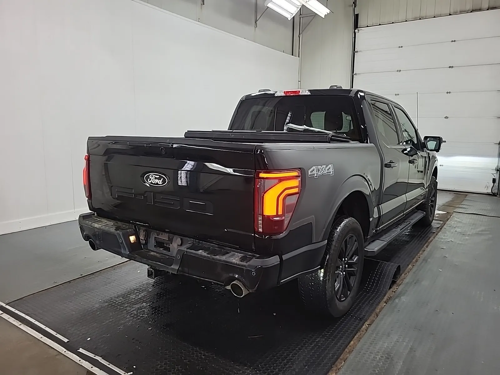 Passenger Rear 3/4 Photo