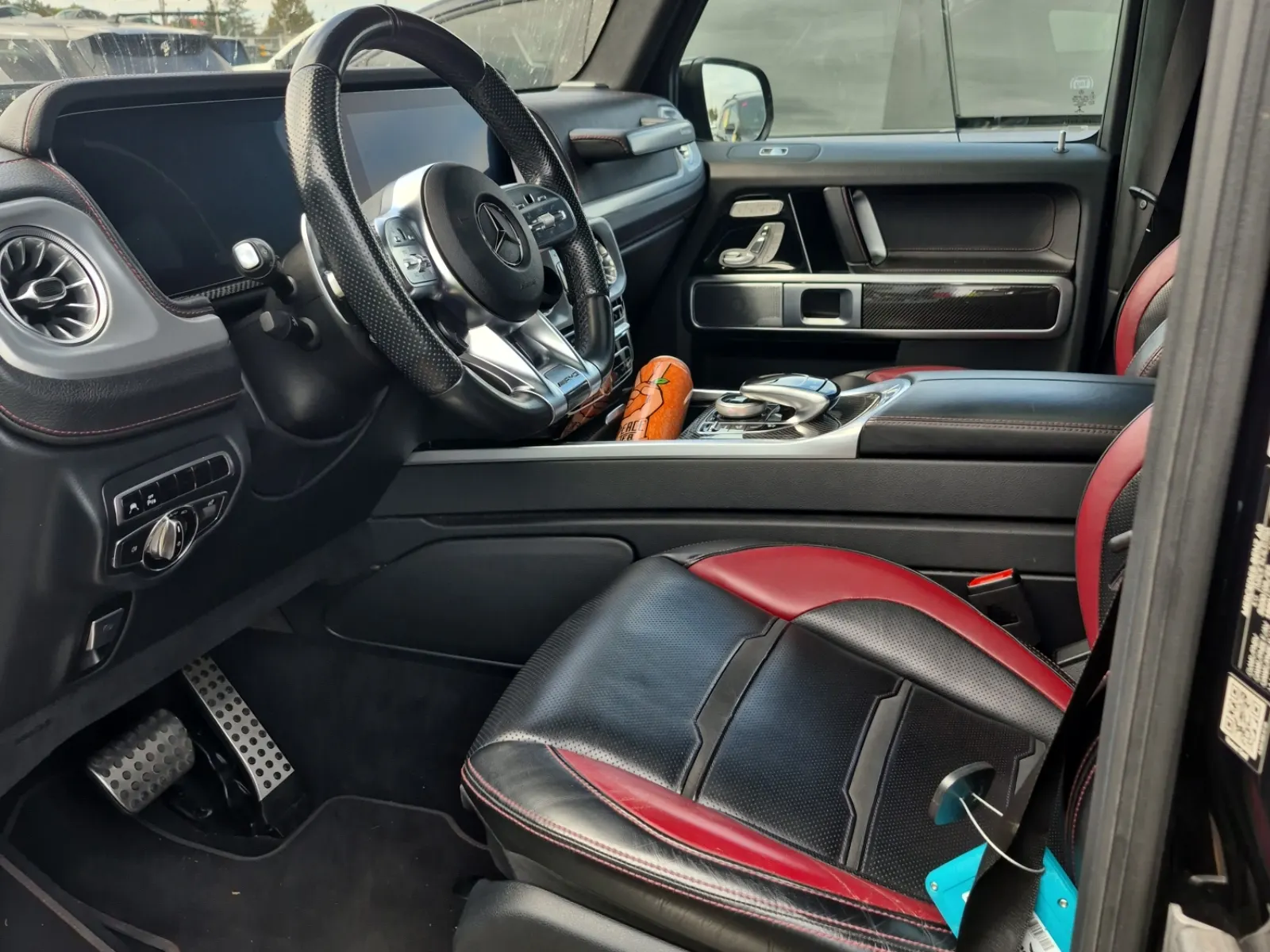 Front Interior Photo