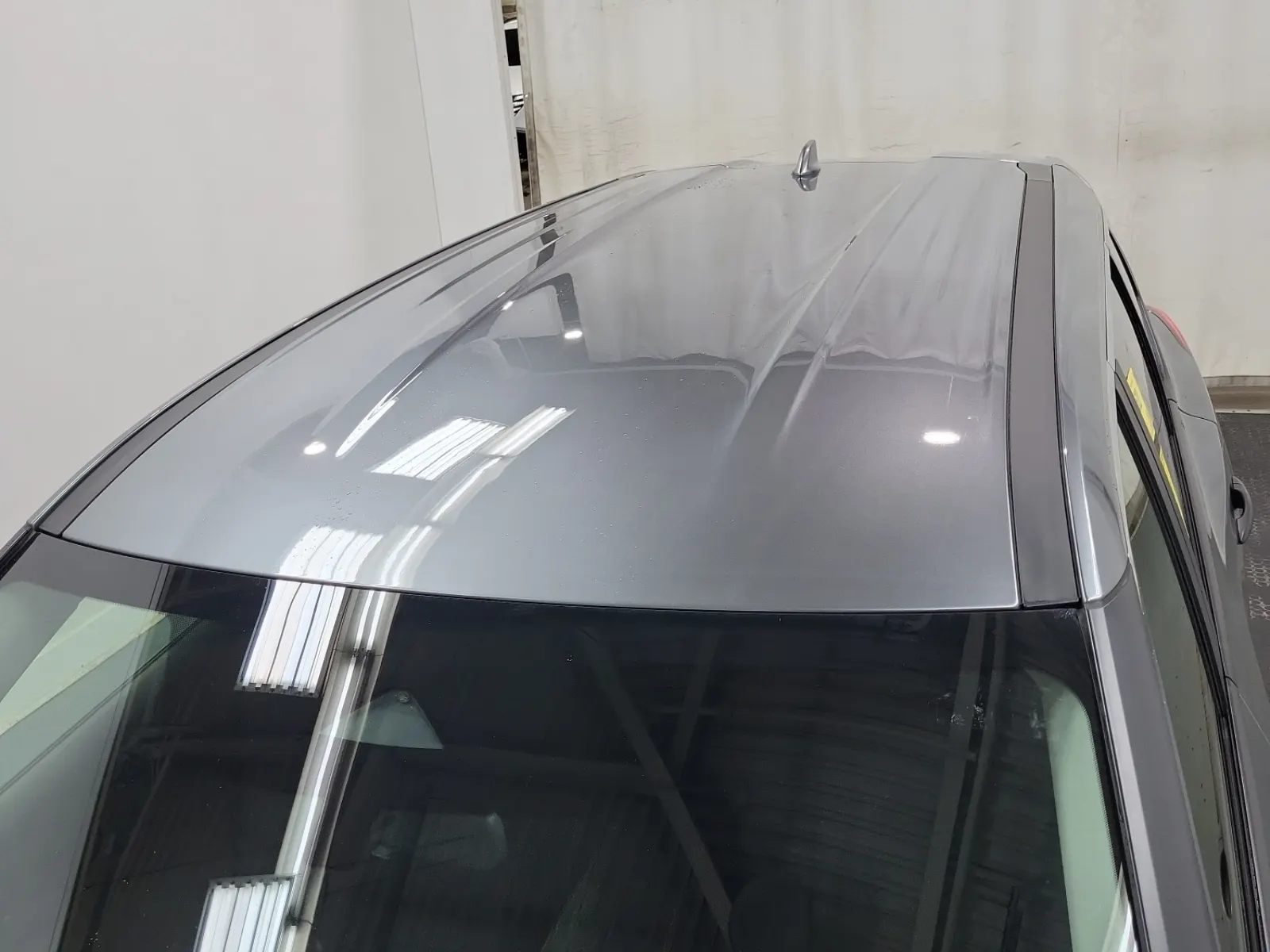 Exterior Roof Photo