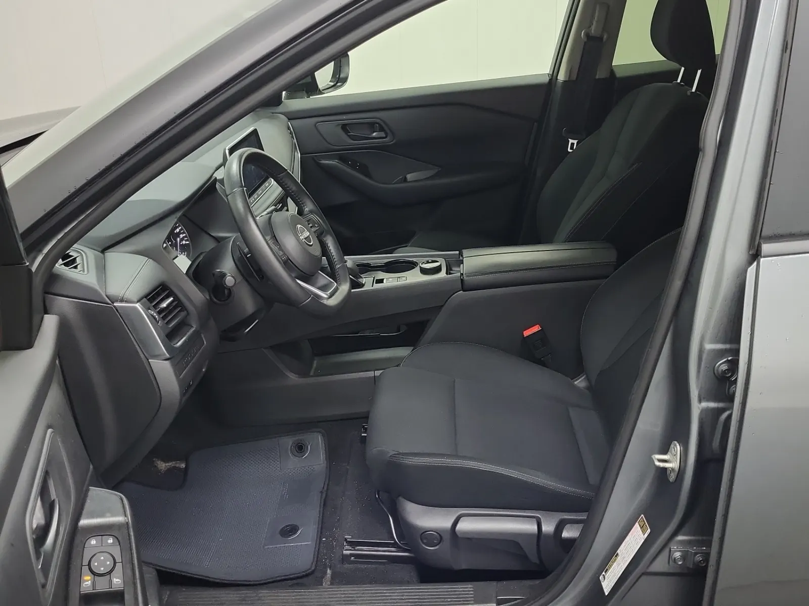 Front Interior Photo