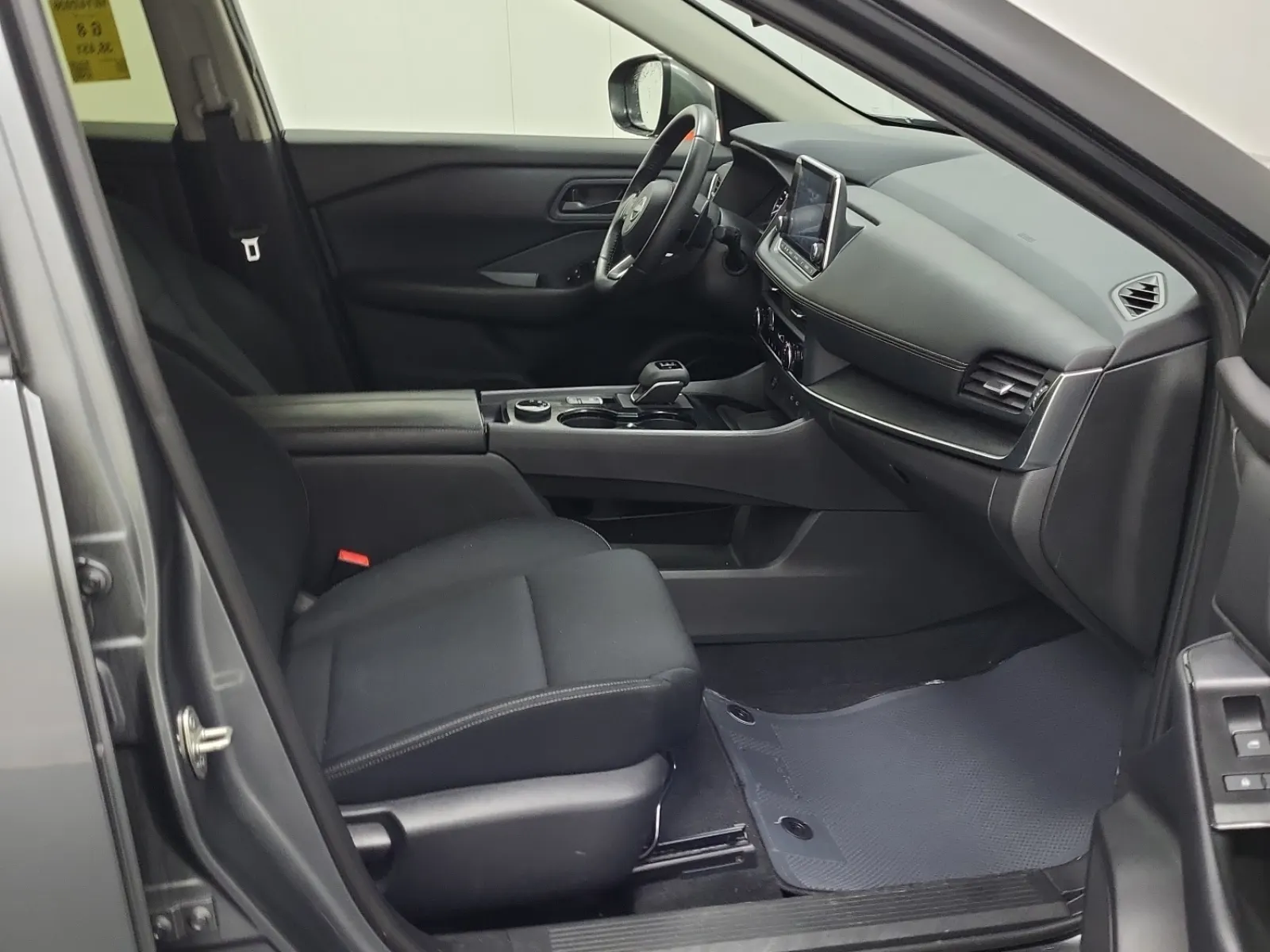 Right Side Interior Photo