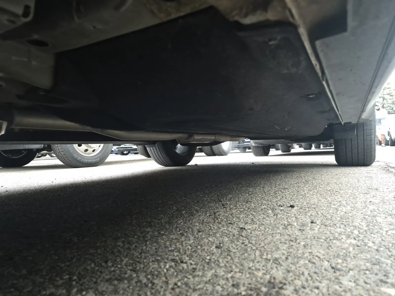 Undercarriage - Driver Photo