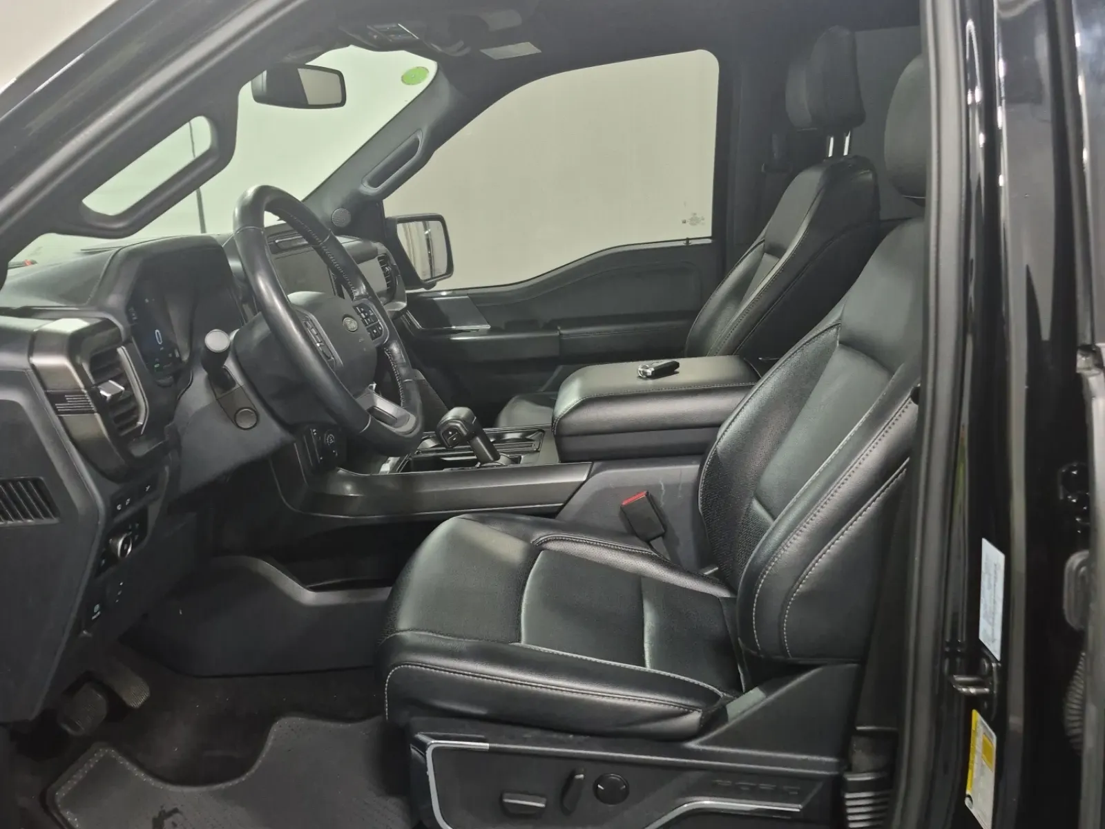 Front Interior Photo