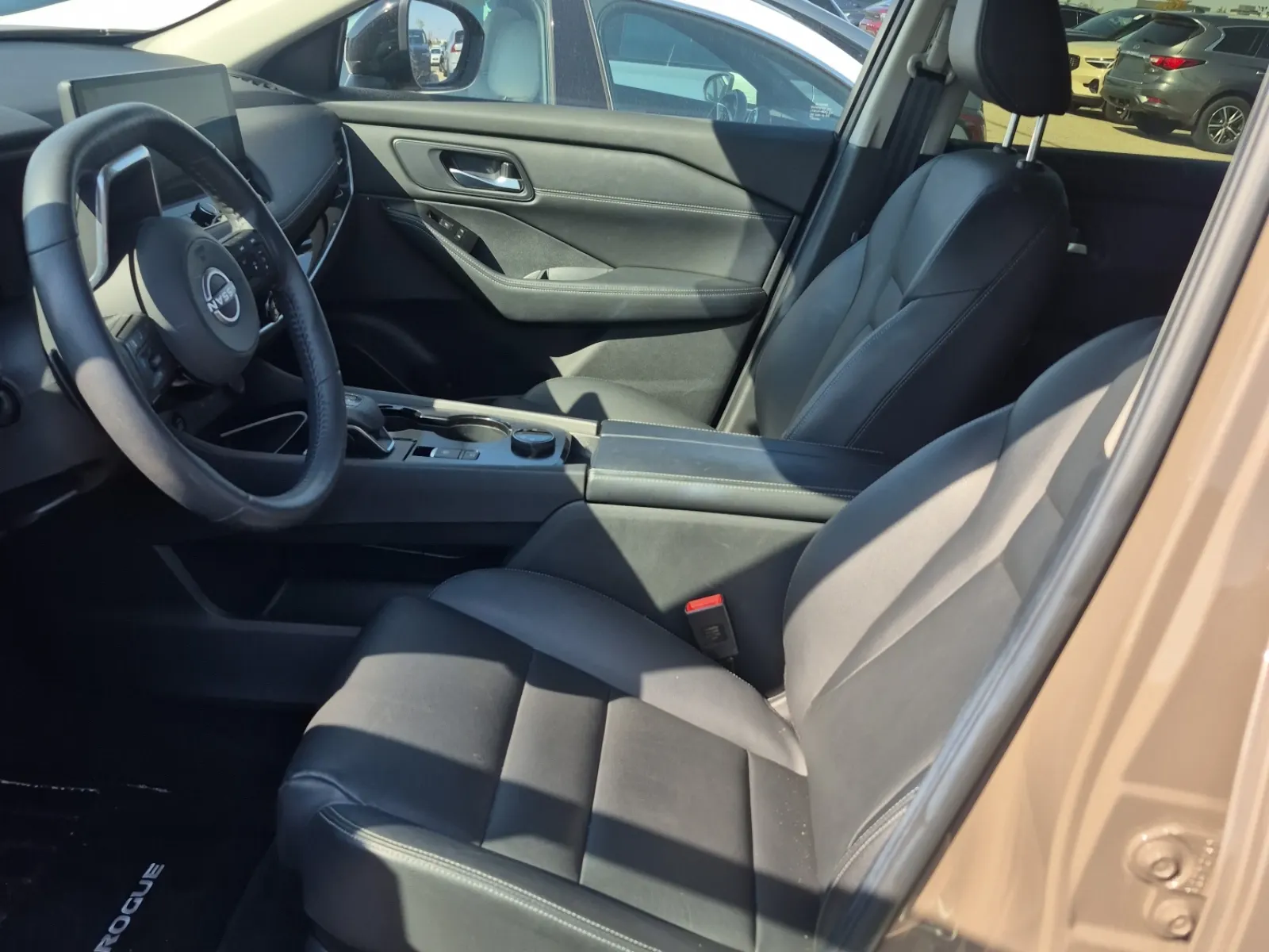 Front Interior Photo