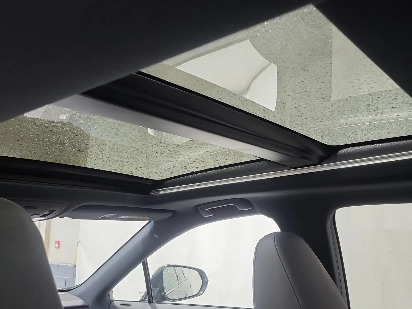 Interior Roof Photo