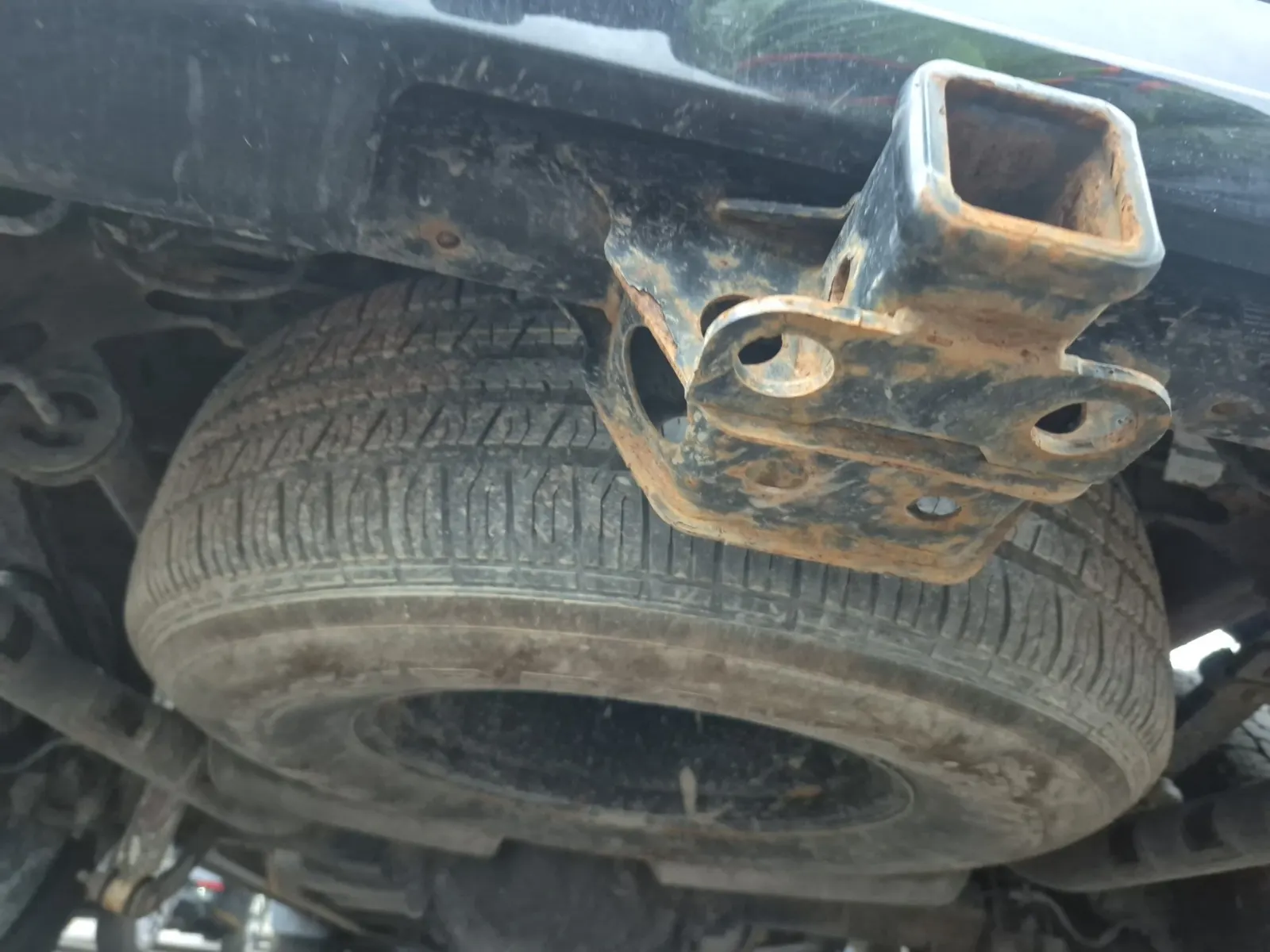 Spare Tire & Wheel Photo