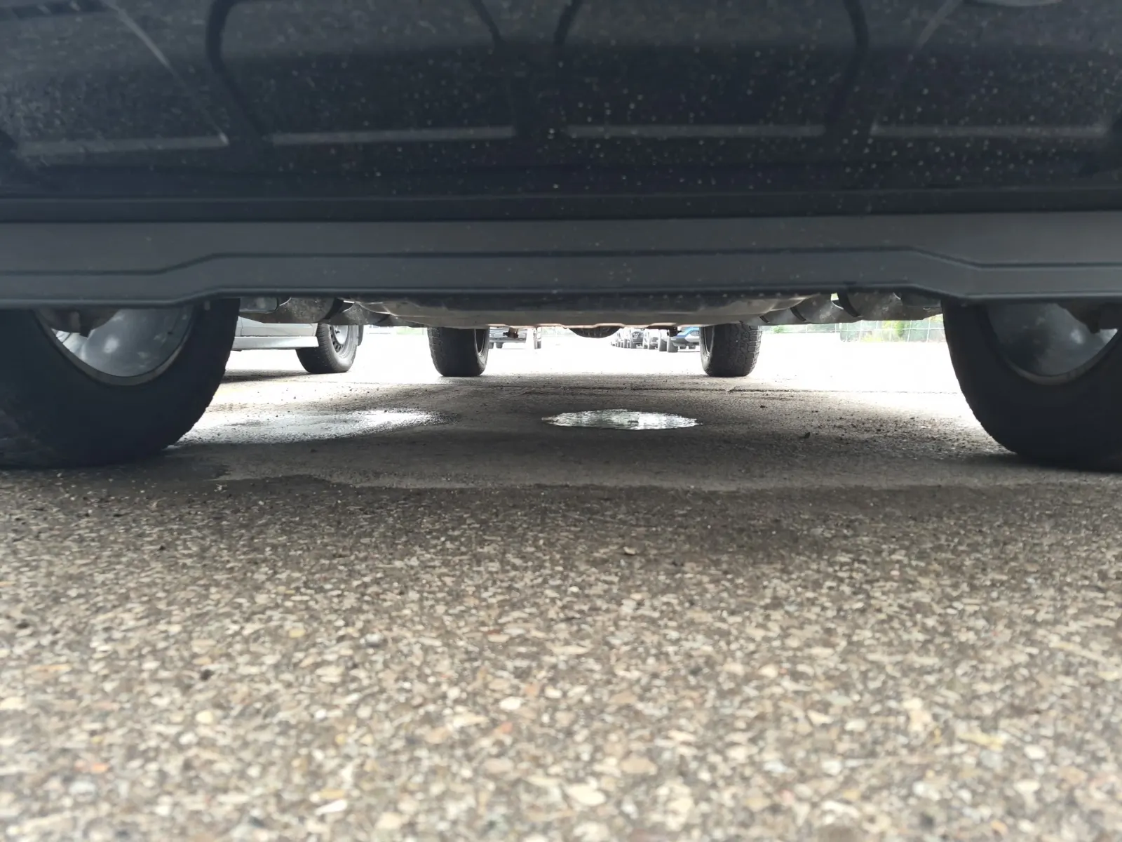 Undercarriage - Front Photo