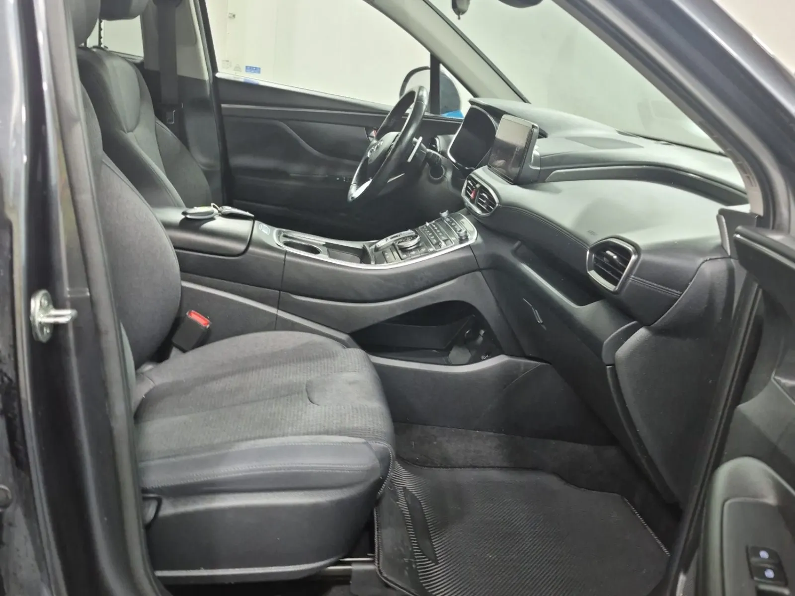 Right Side Interior Photo