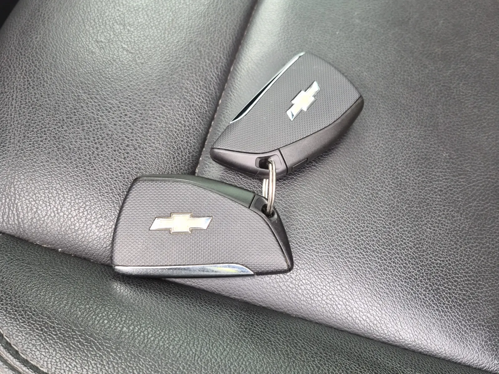Keys/Fobs/Manual Photo