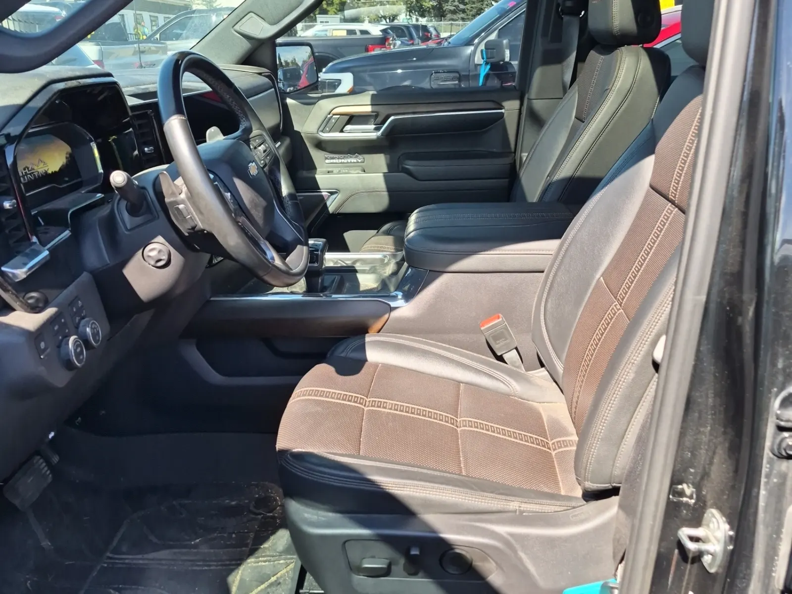 Front Interior Photo