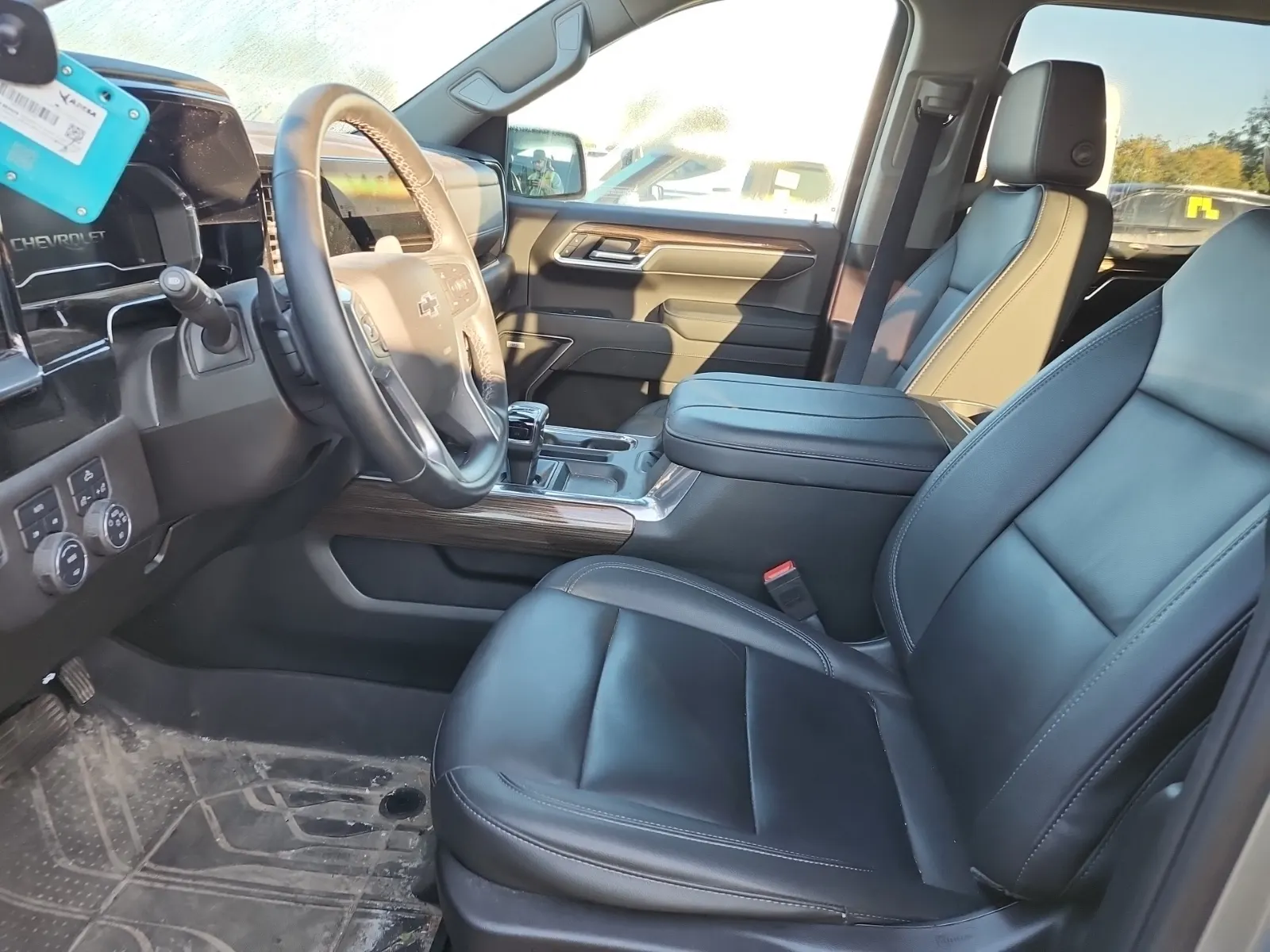 Front Interior Photo