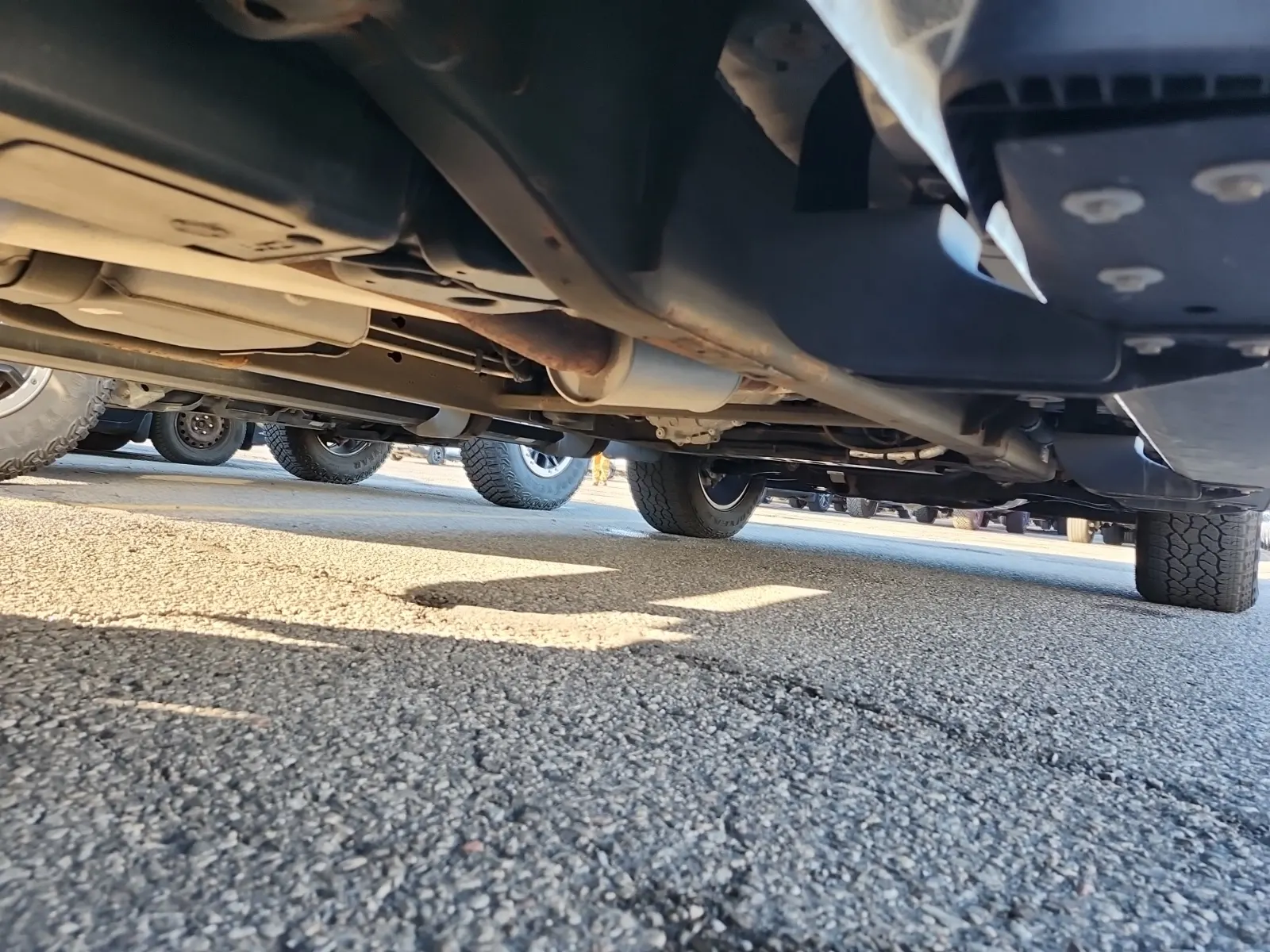 Undercarriage - Passenger Photo
