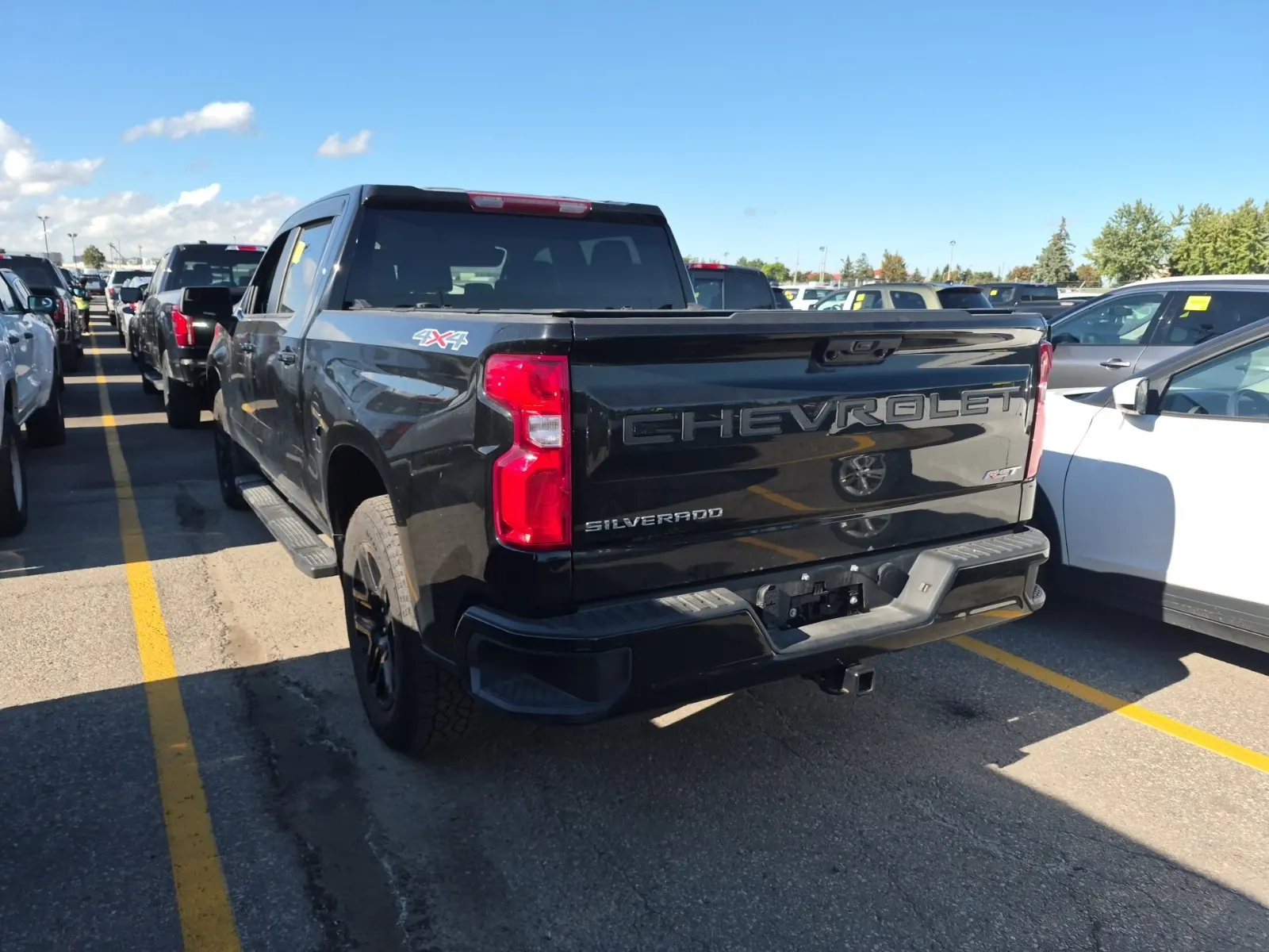 Driver Rear 3/4 Photo