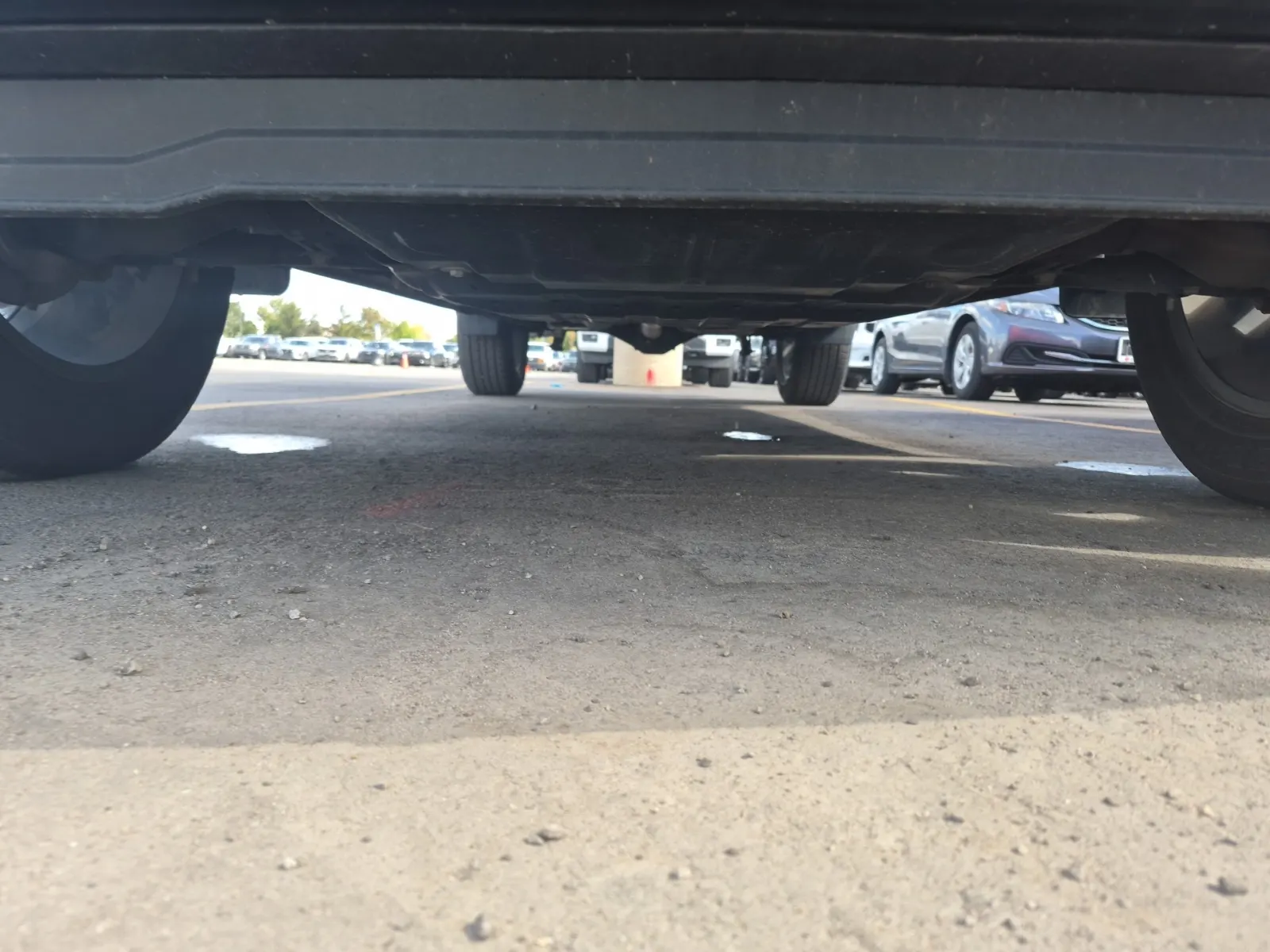 Undercarriage - Front Photo