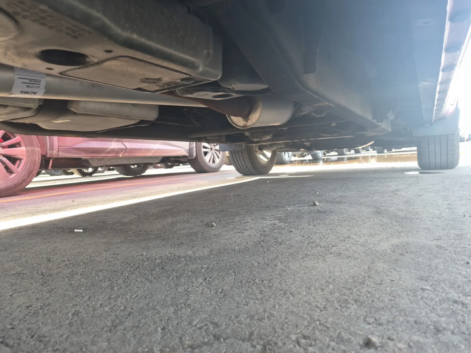Undercarriage - Passenger Photo