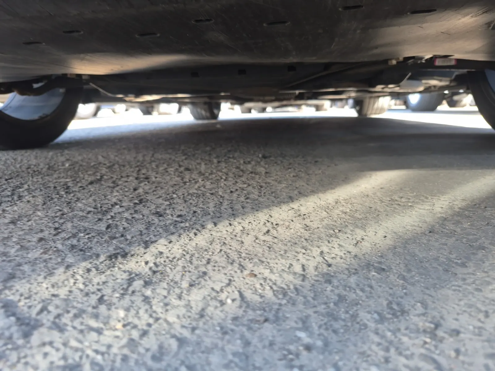 Undercarriage - Front Photo