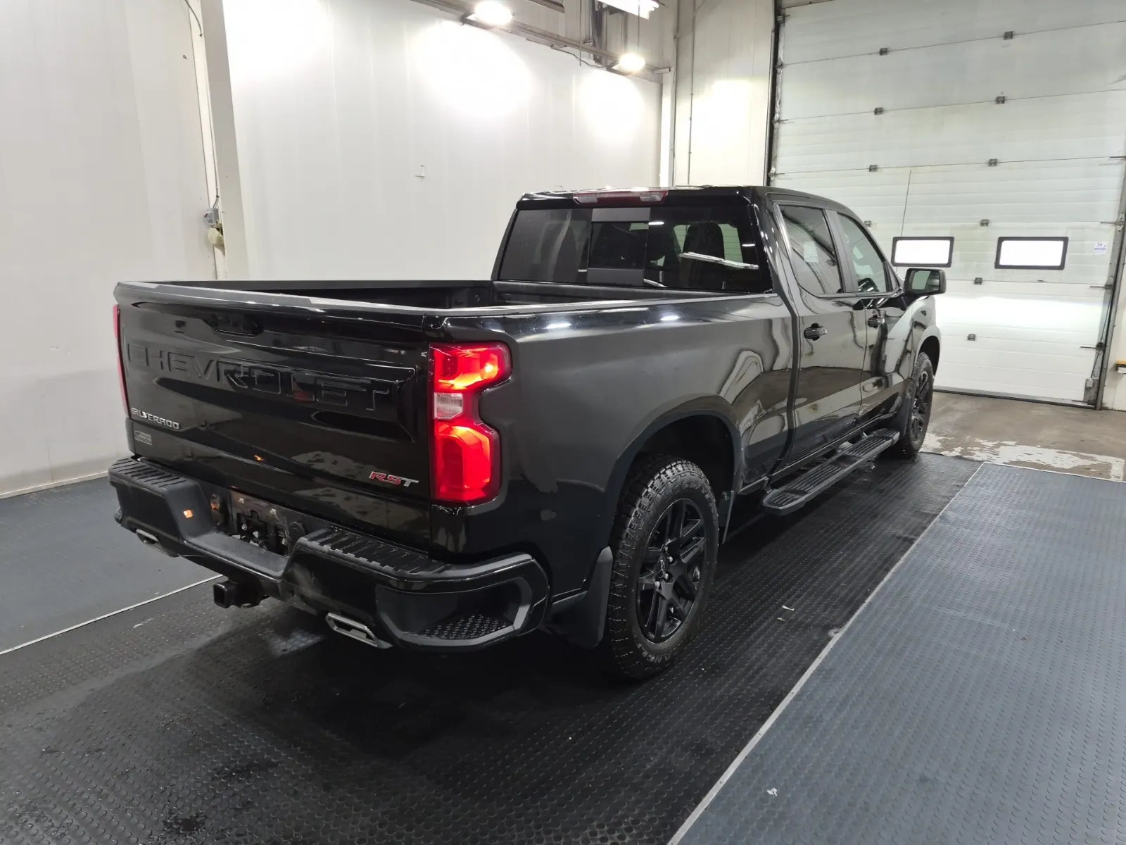 Passenger Rear 3/4 Photo