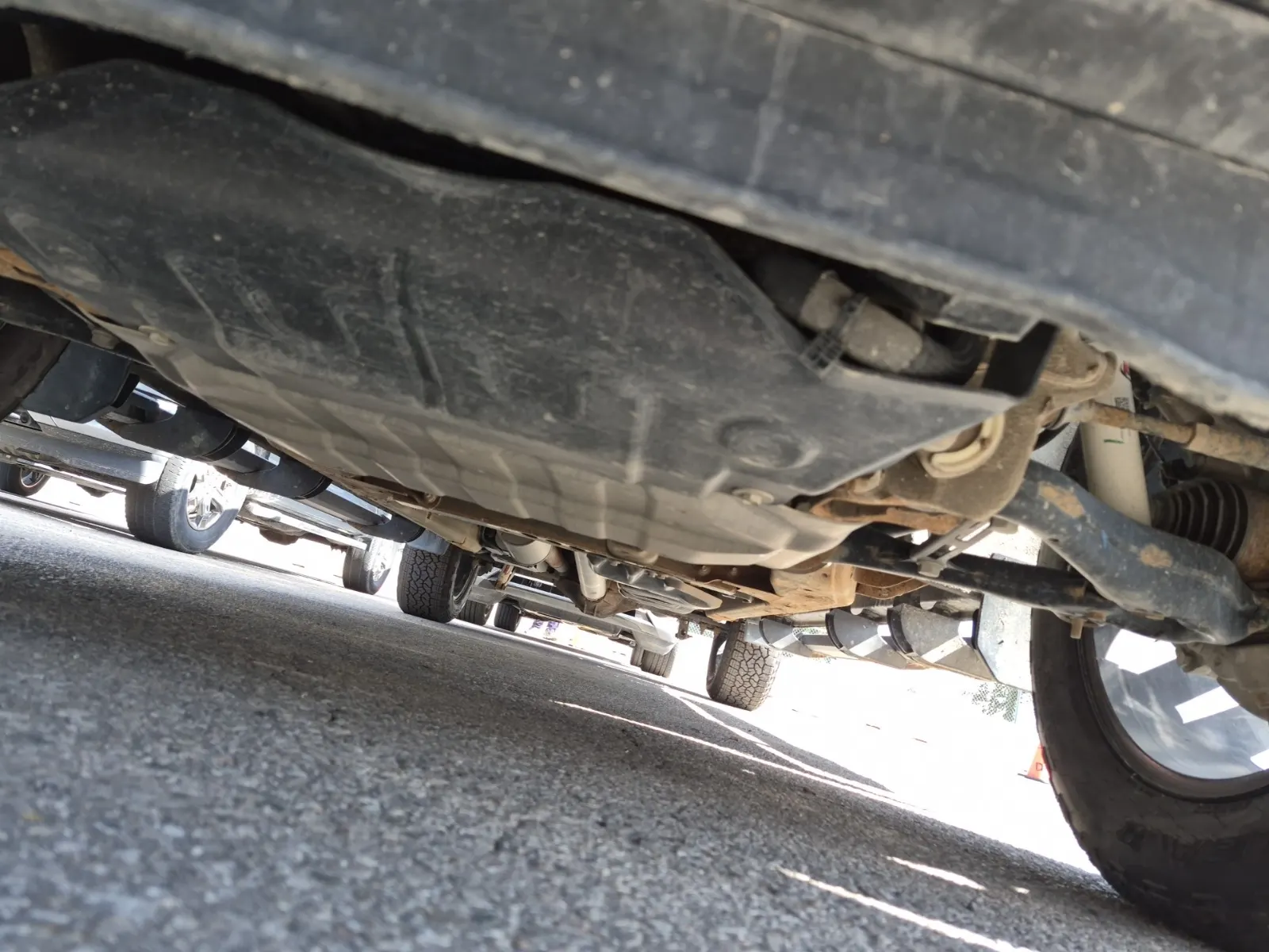 Undercarriage - Front Photo
