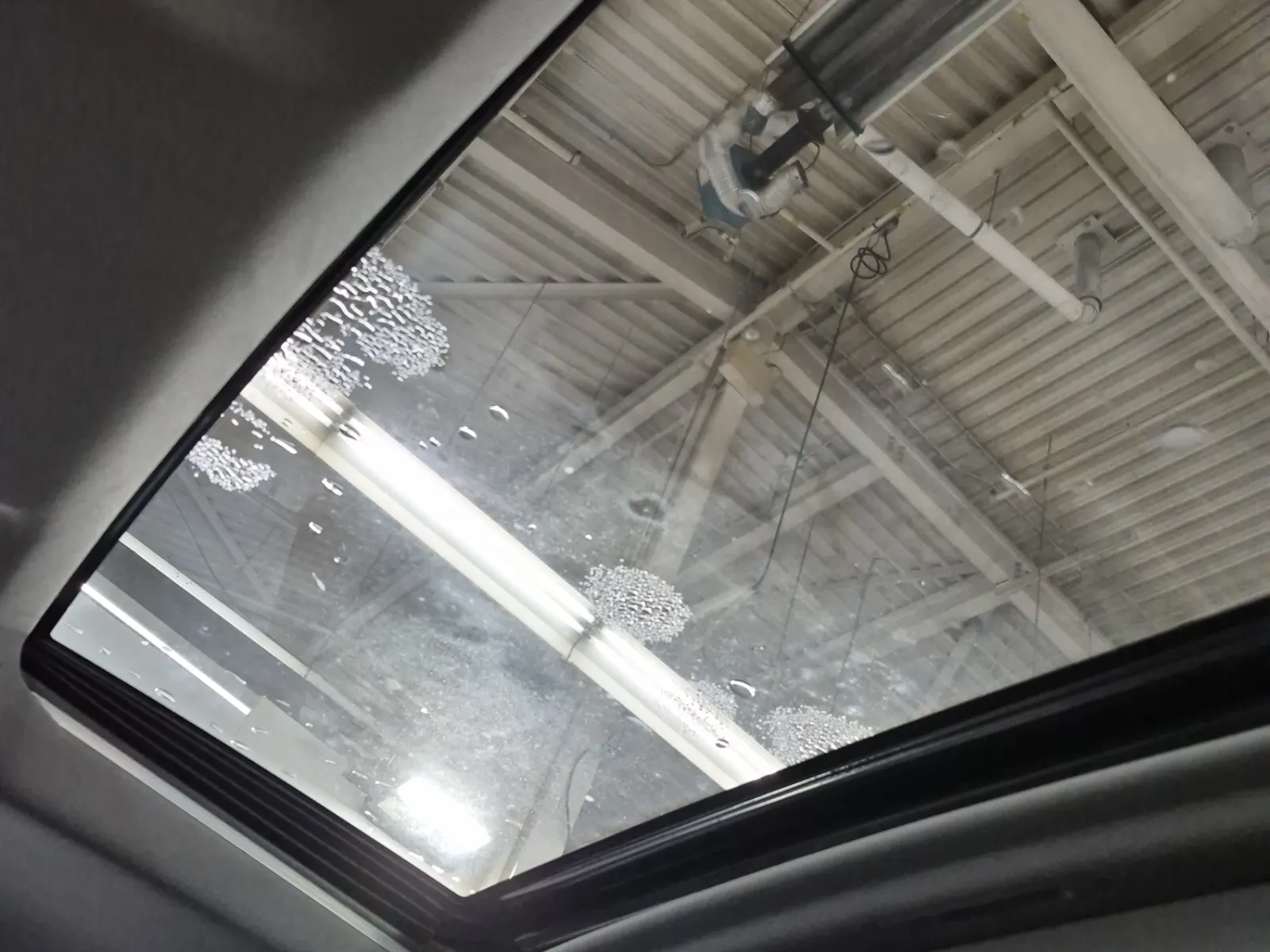 Interior Roof Photo