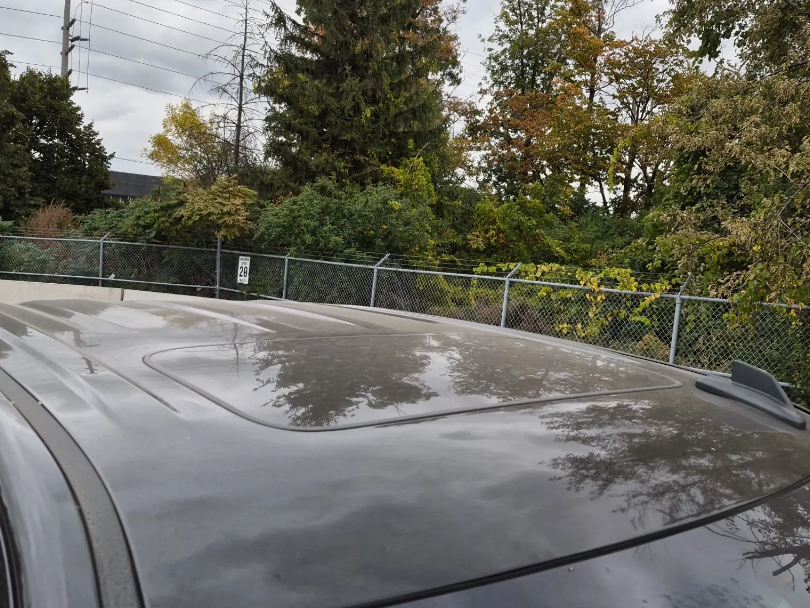 Exterior Roof Photo