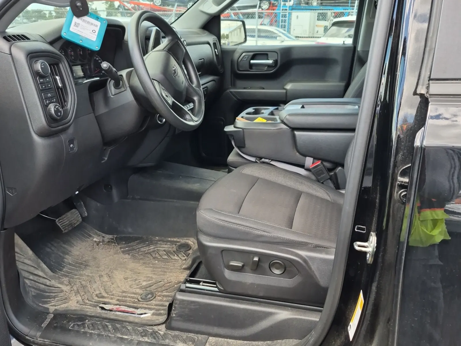 Front Interior Photo