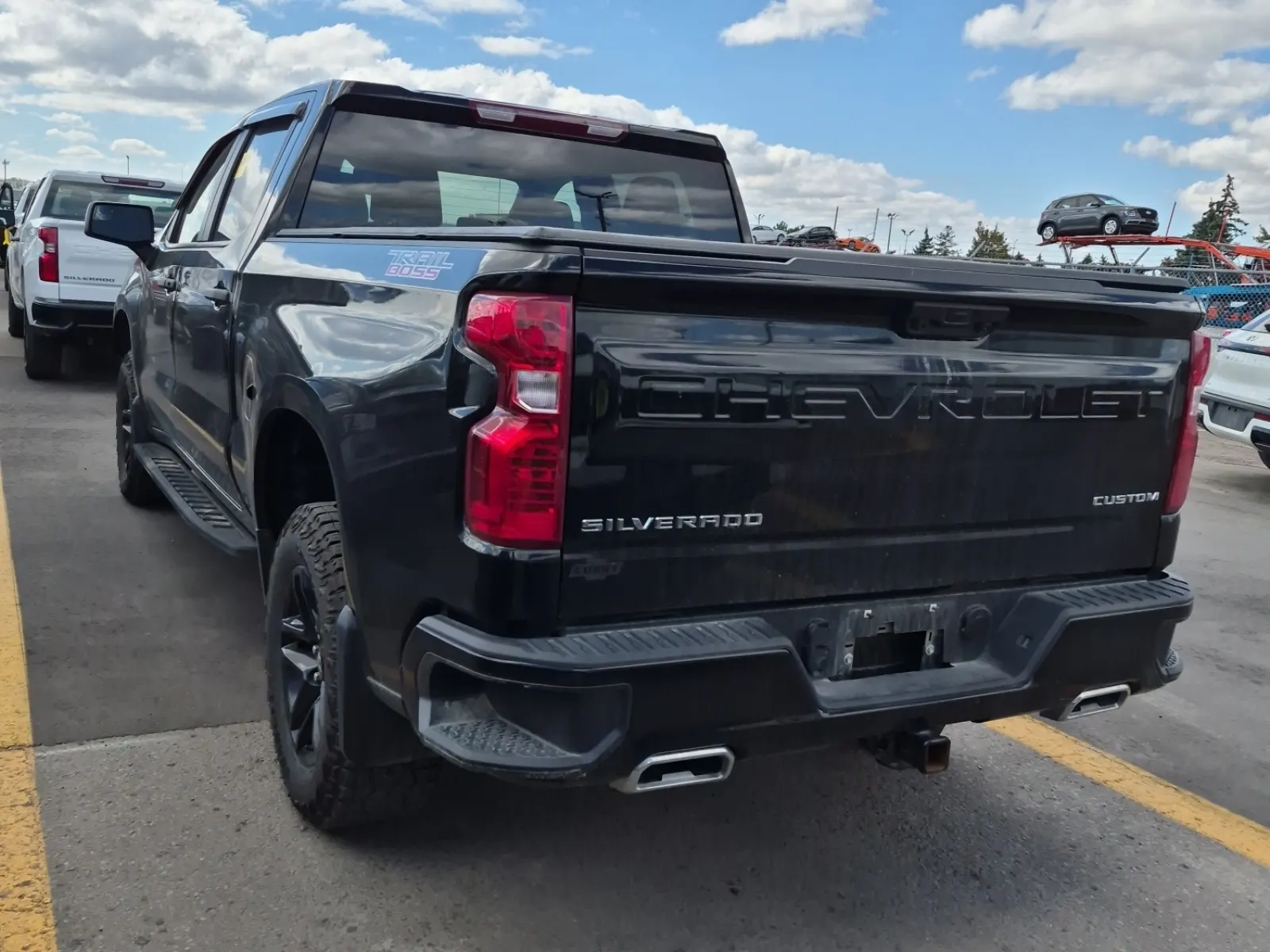 Driver Rear 3/4 Photo