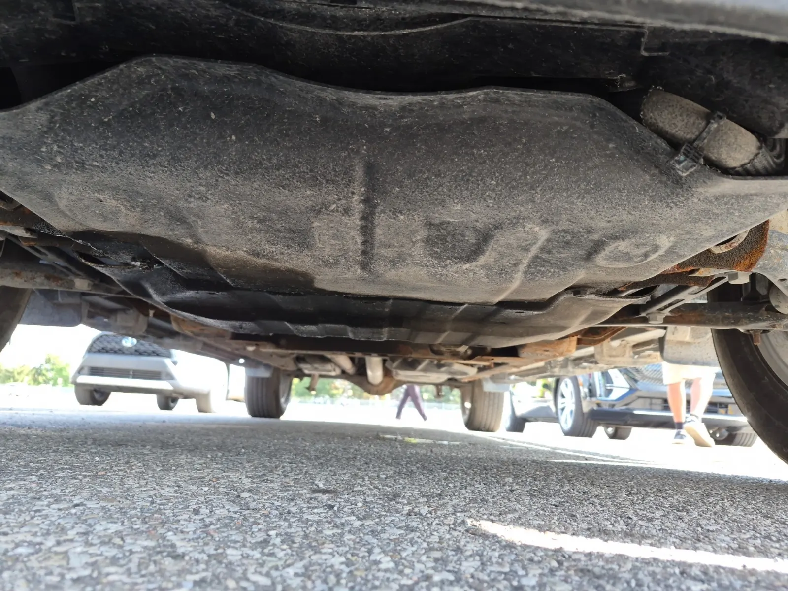 Undercarriage - Front Photo