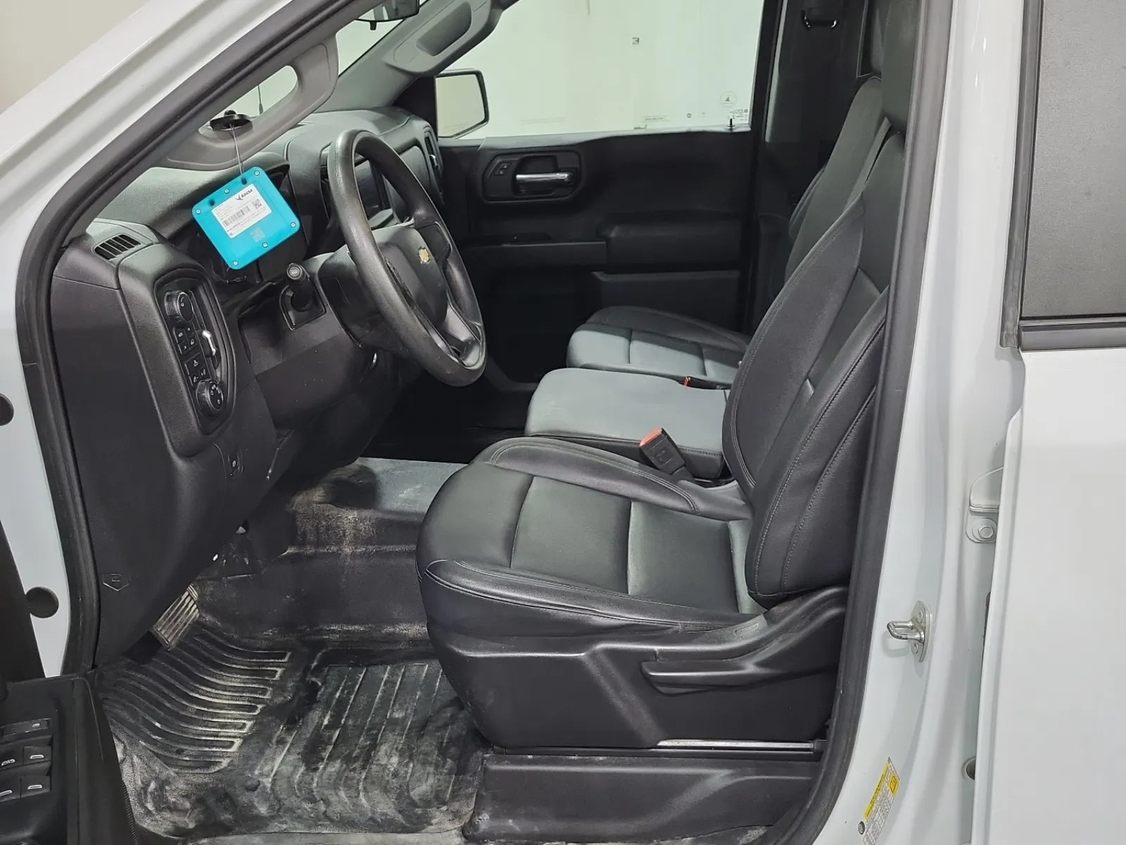 Front Interior Photo