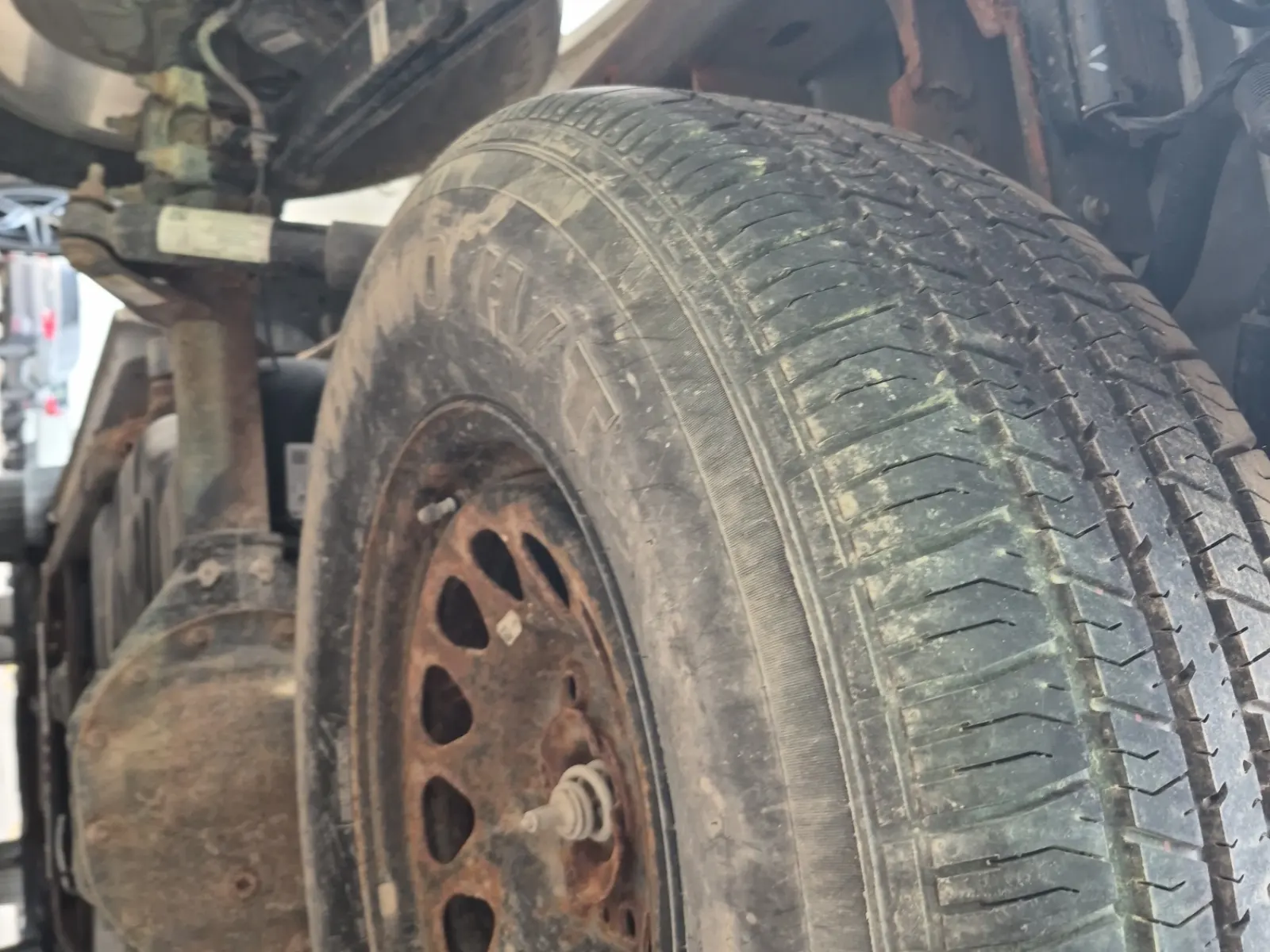 Spare Tire & Wheel Photo