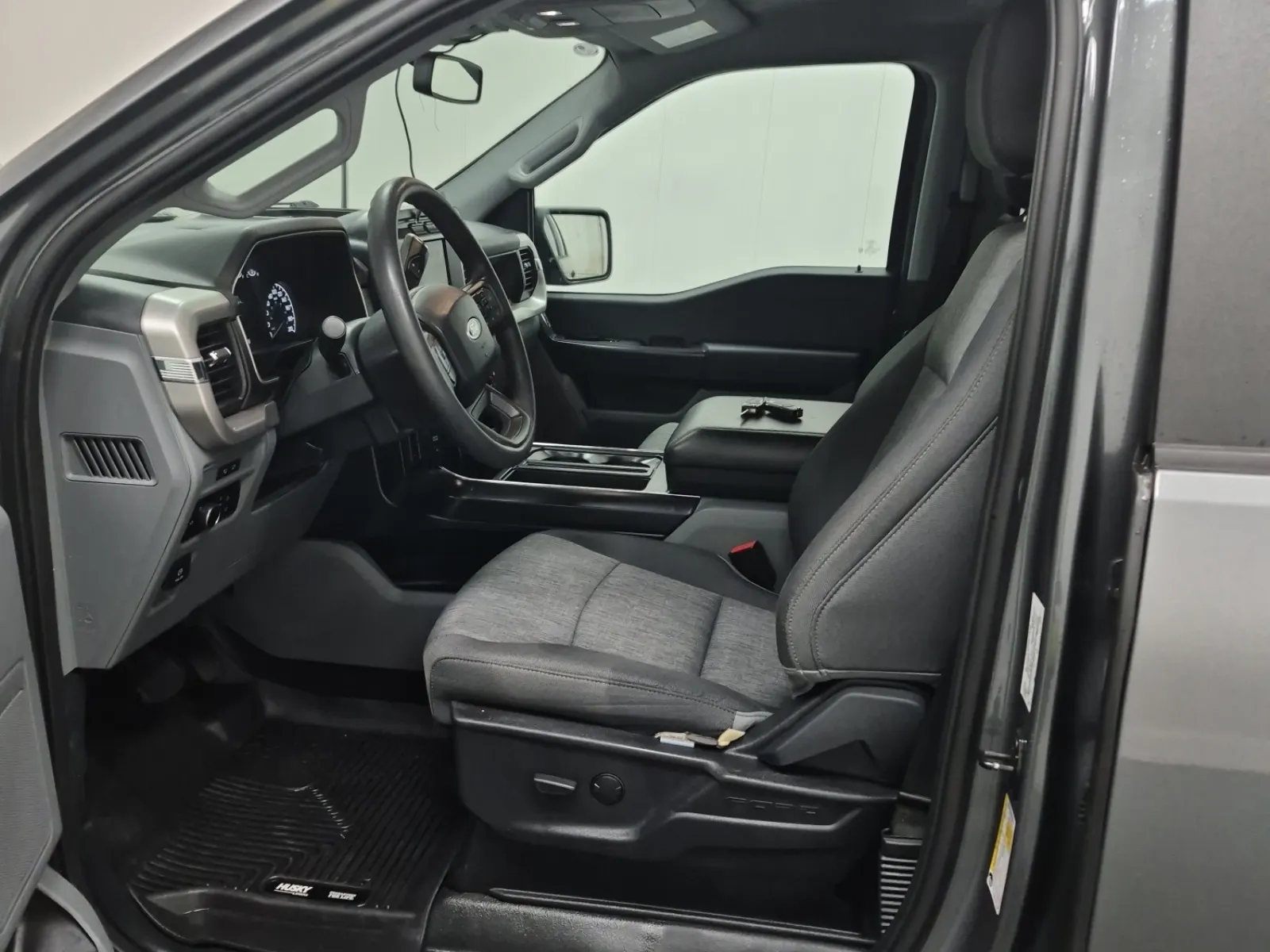 Front Interior Photo