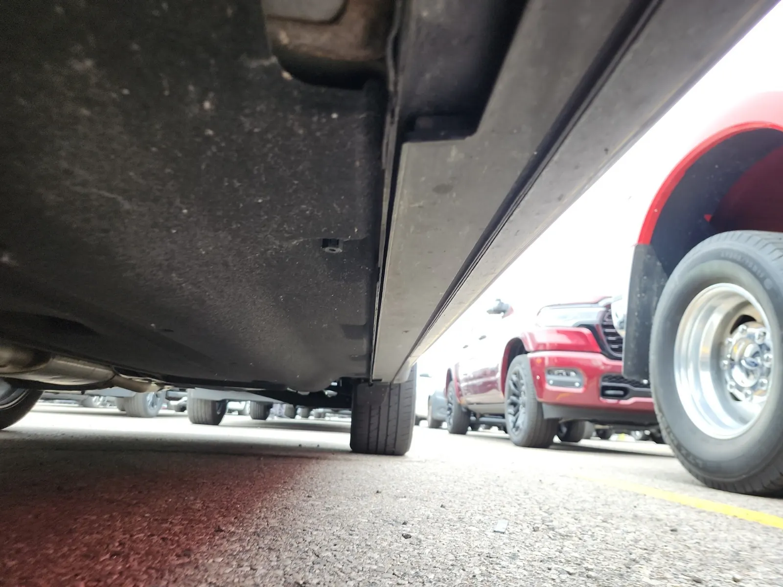 Undercarriage - Driver Photo