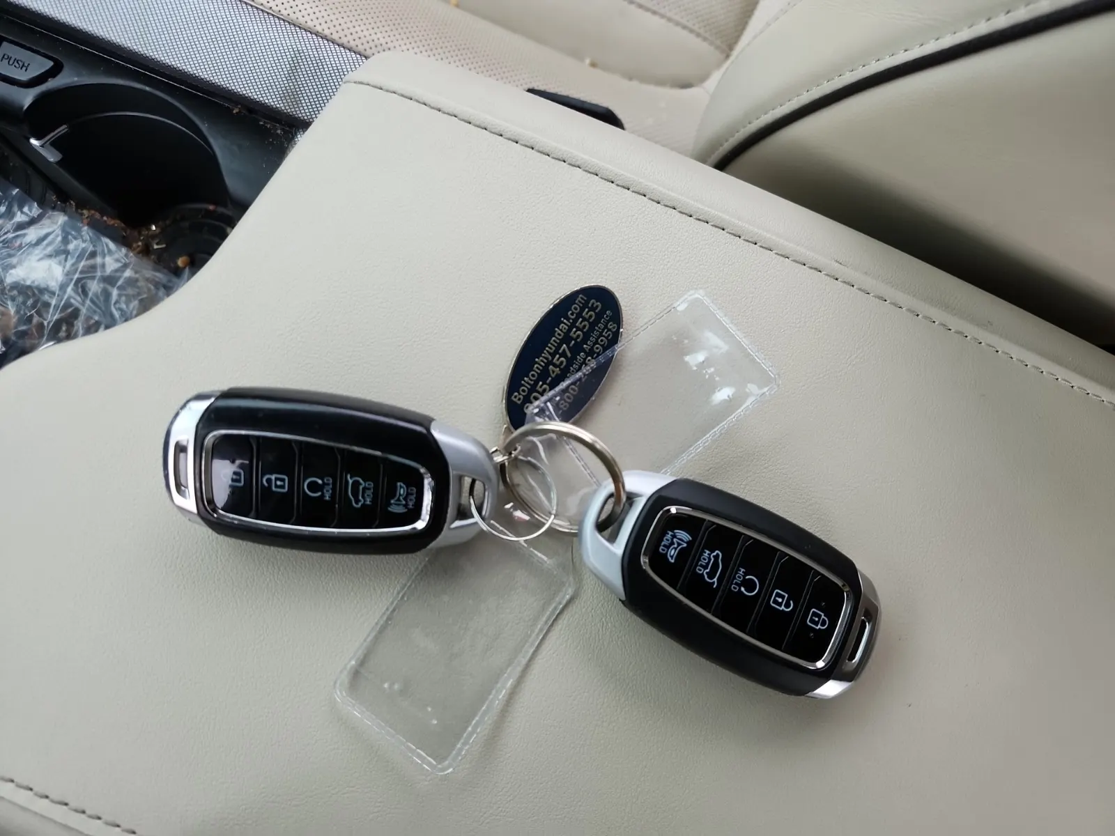 Keys/Fobs/Manual Photo