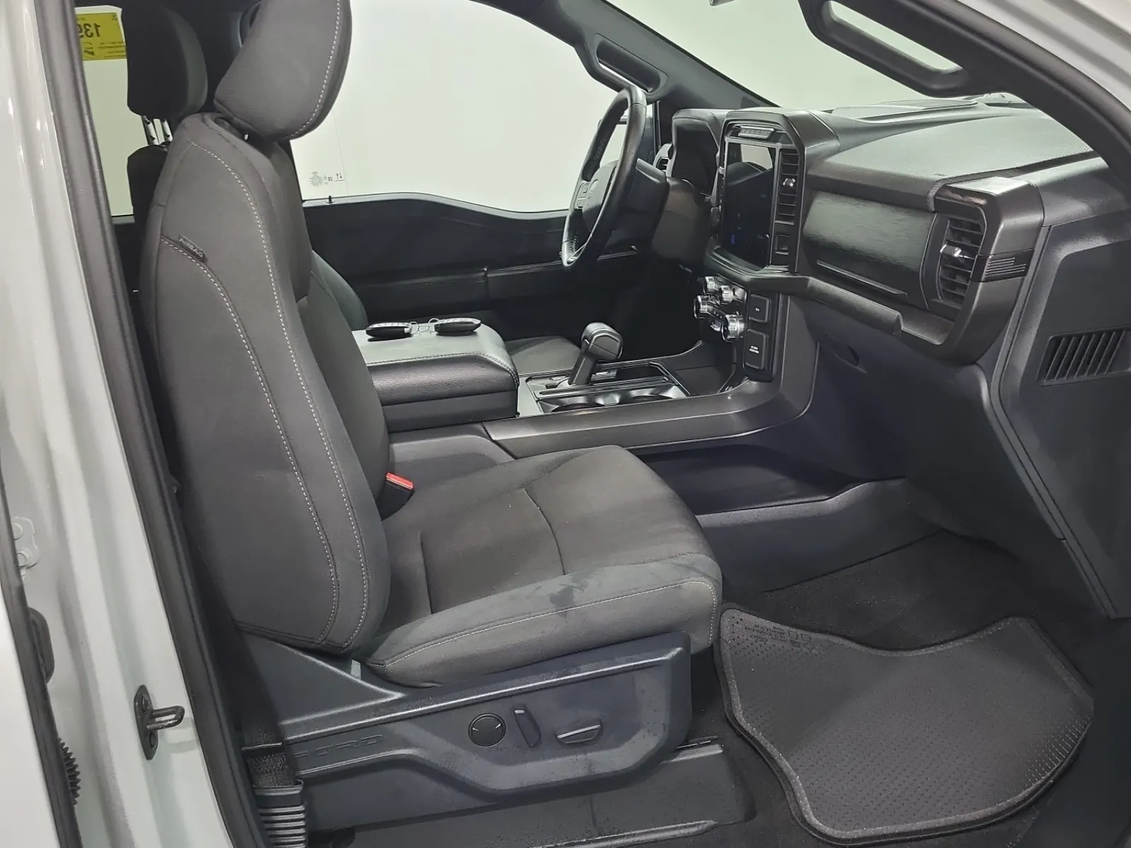 Right Side Interior Photo