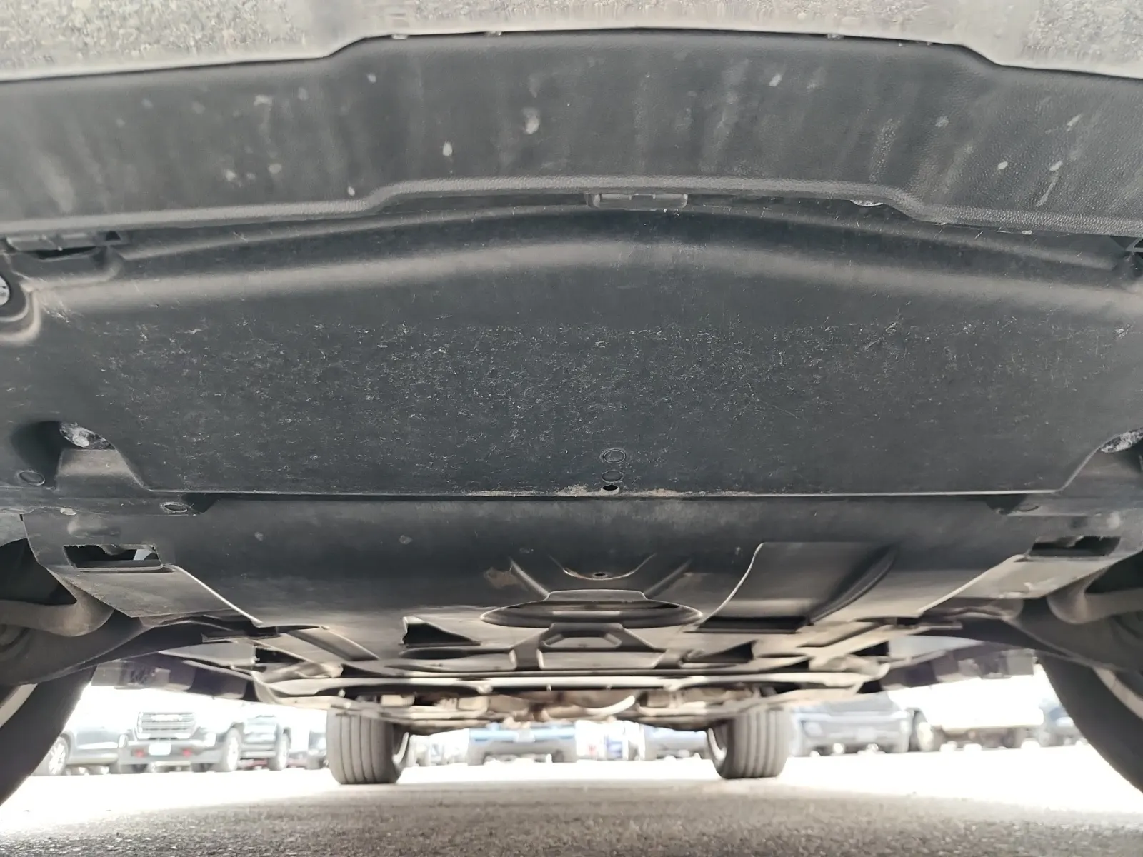 Undercarriage - Front Photo