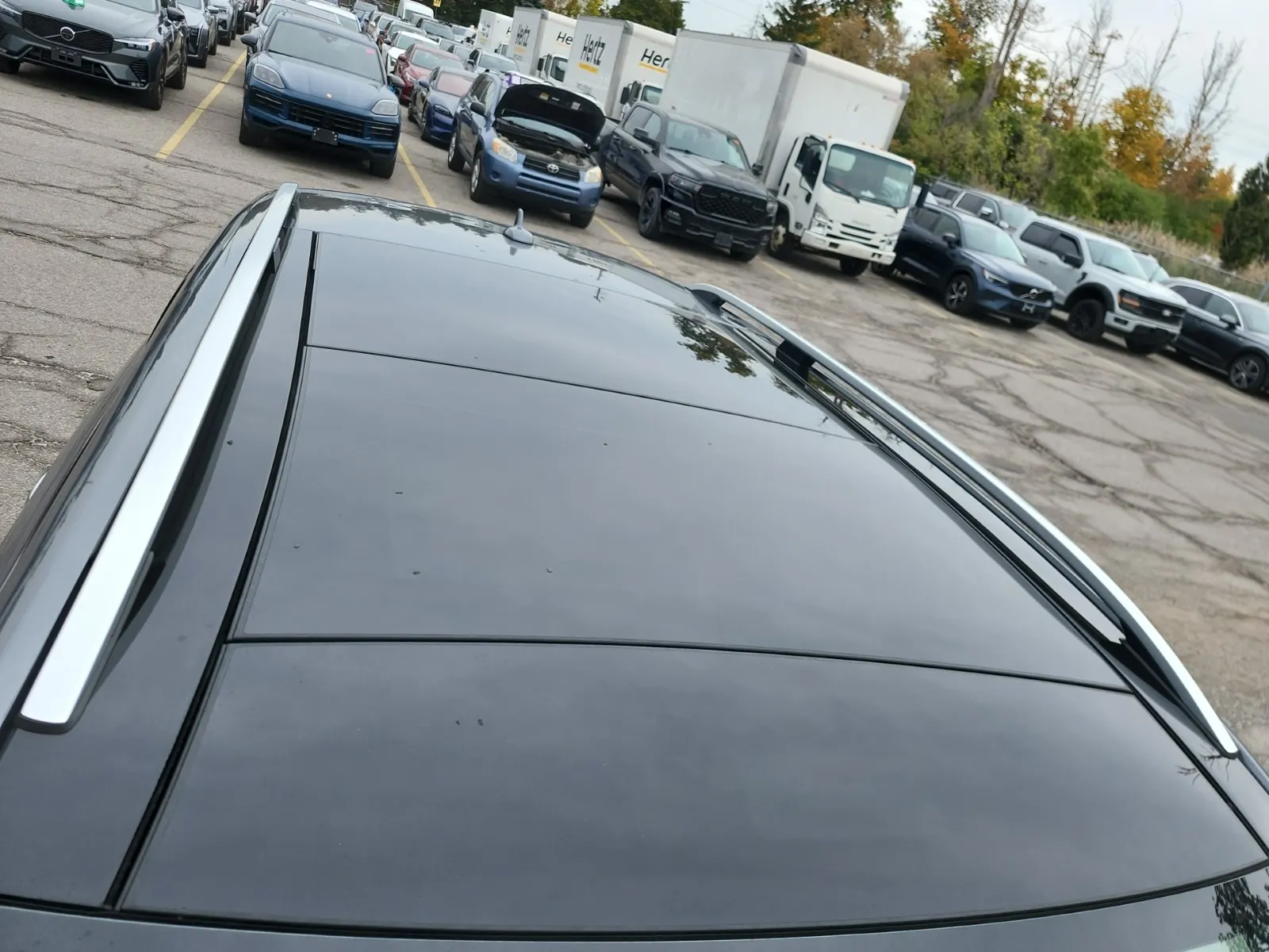 Exterior Roof Photo
