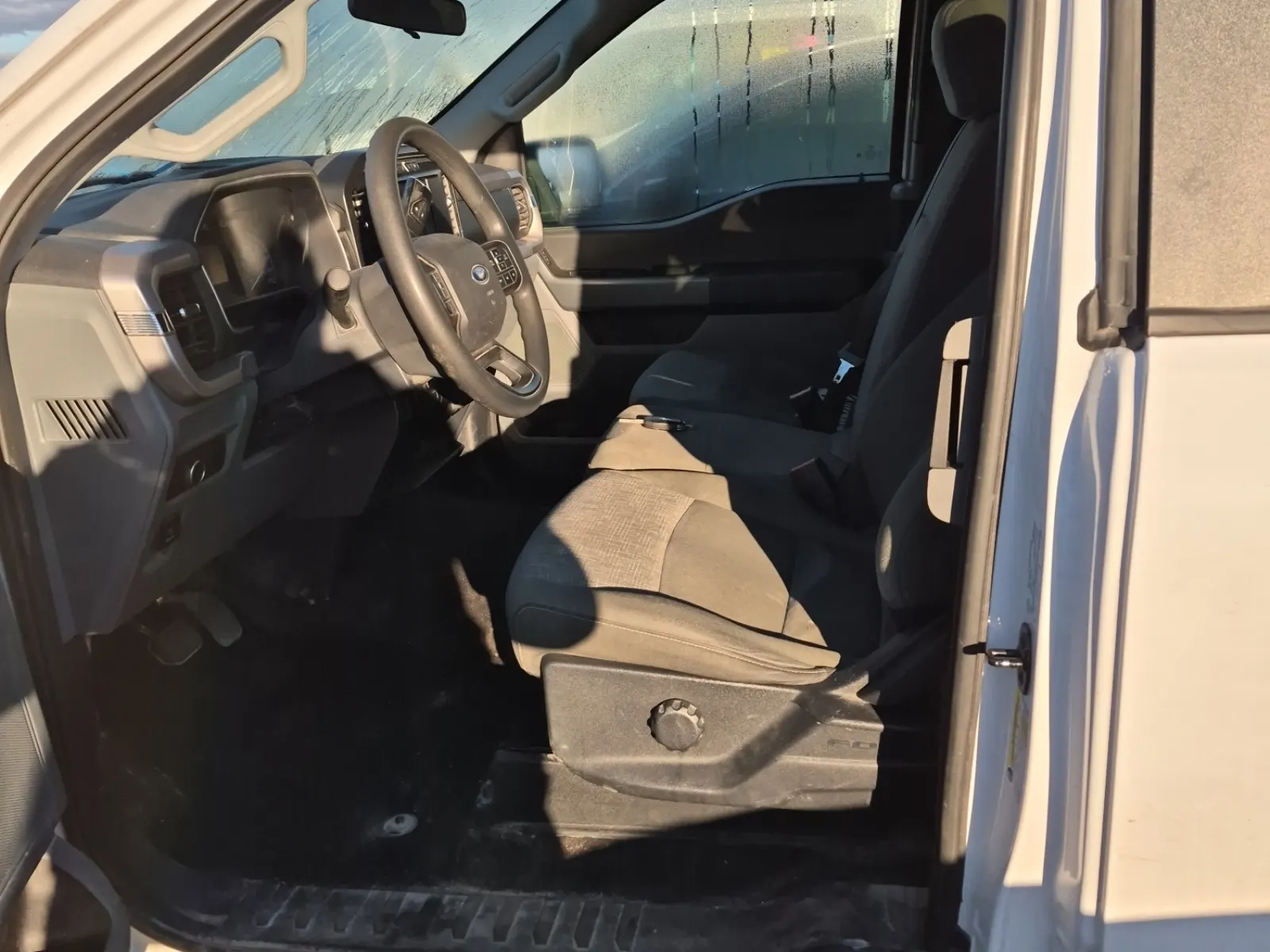 Front Interior Photo