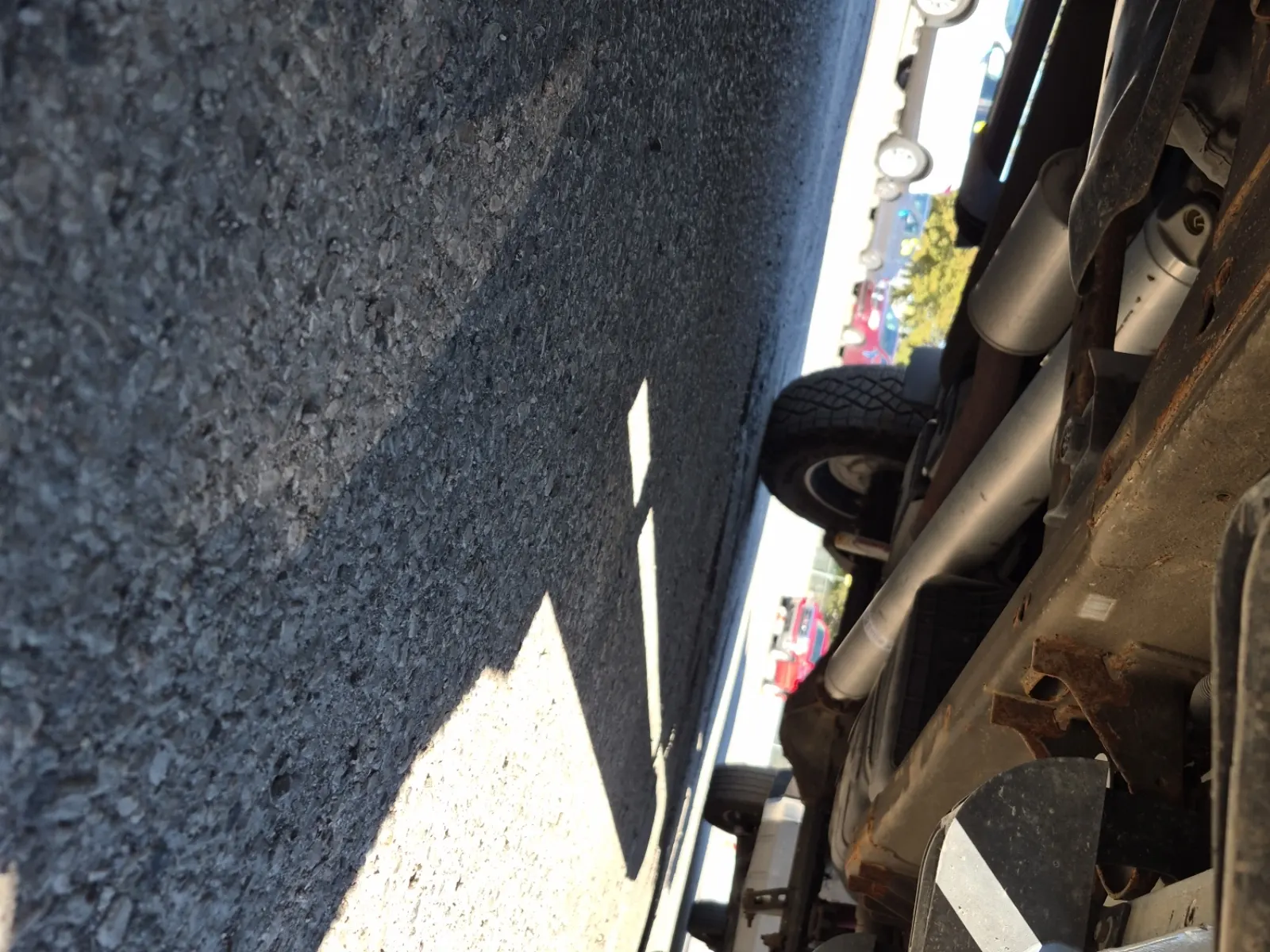 Undercarriage - Driver Photo