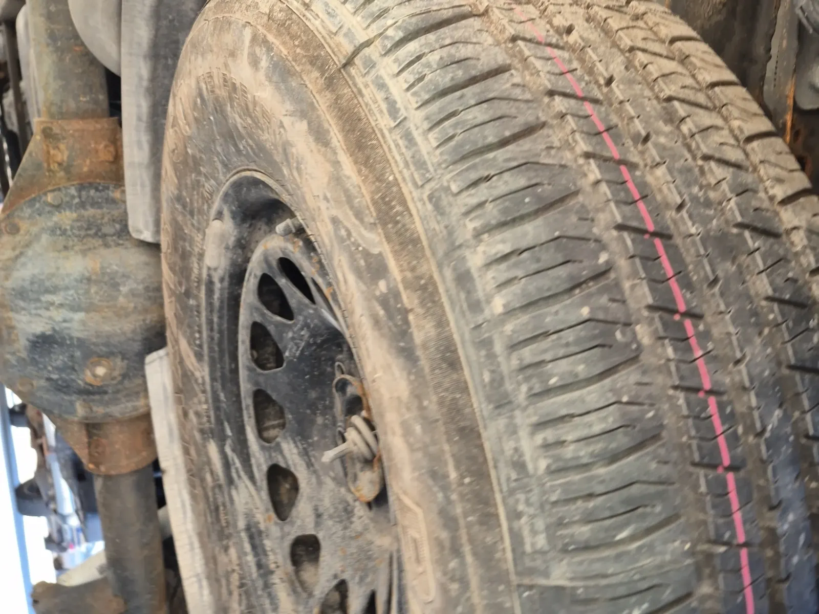 Spare Tire & Wheel Photo
