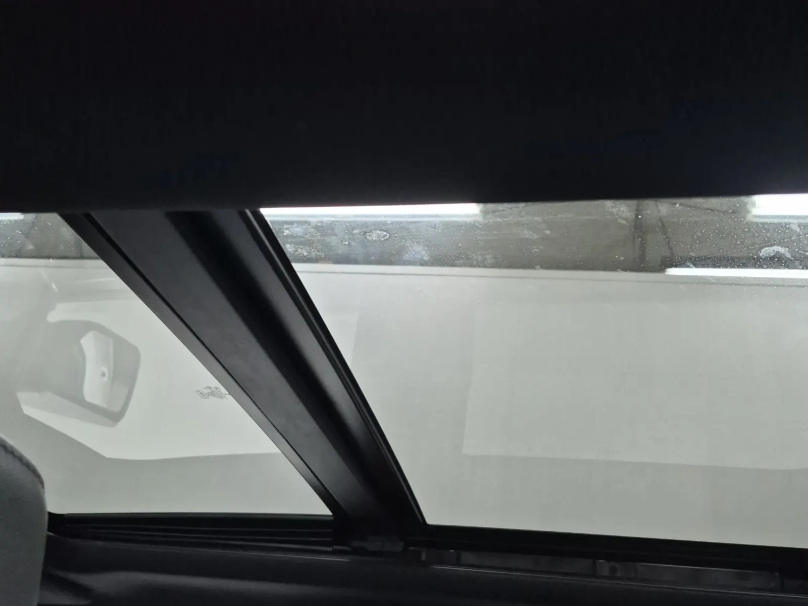 Interior Roof Photo