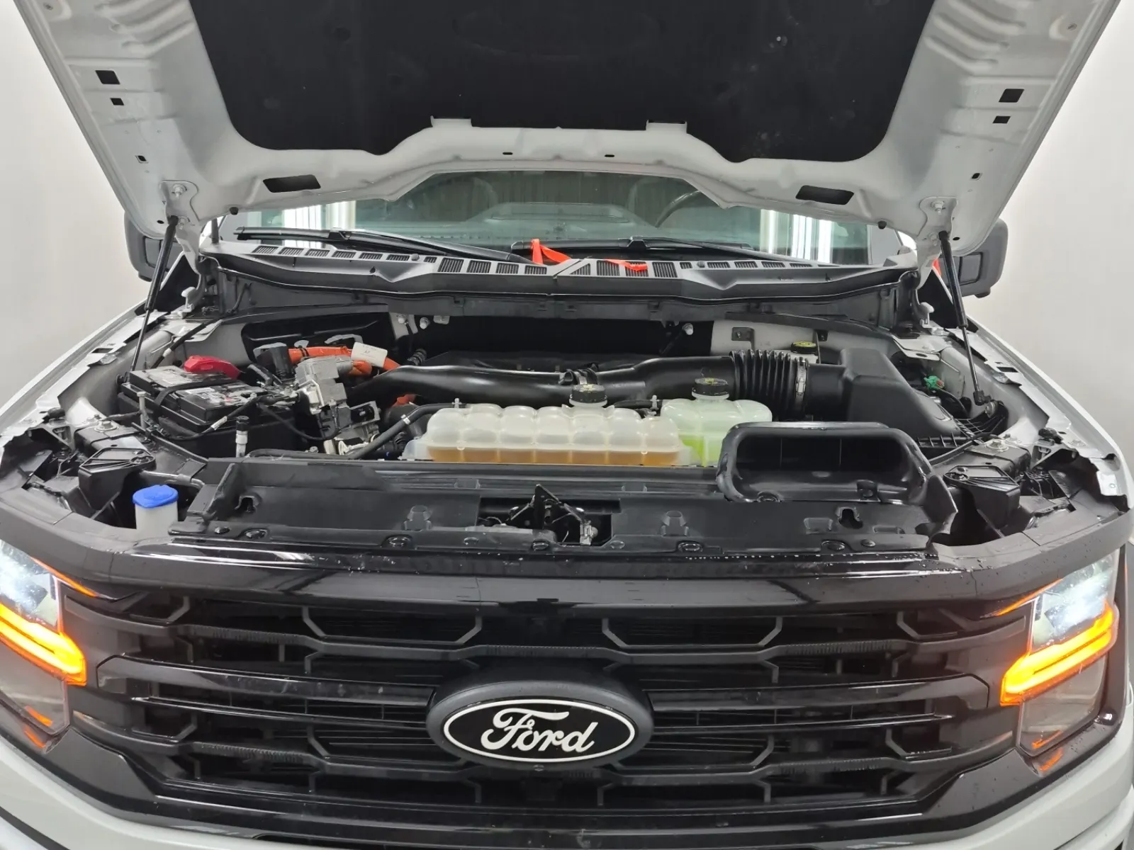 Engine Photo