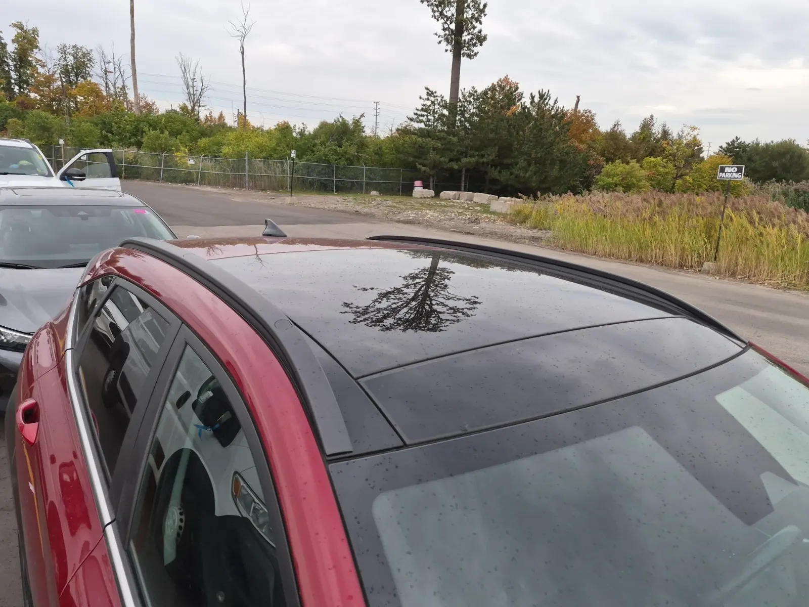 Exterior Roof Photo